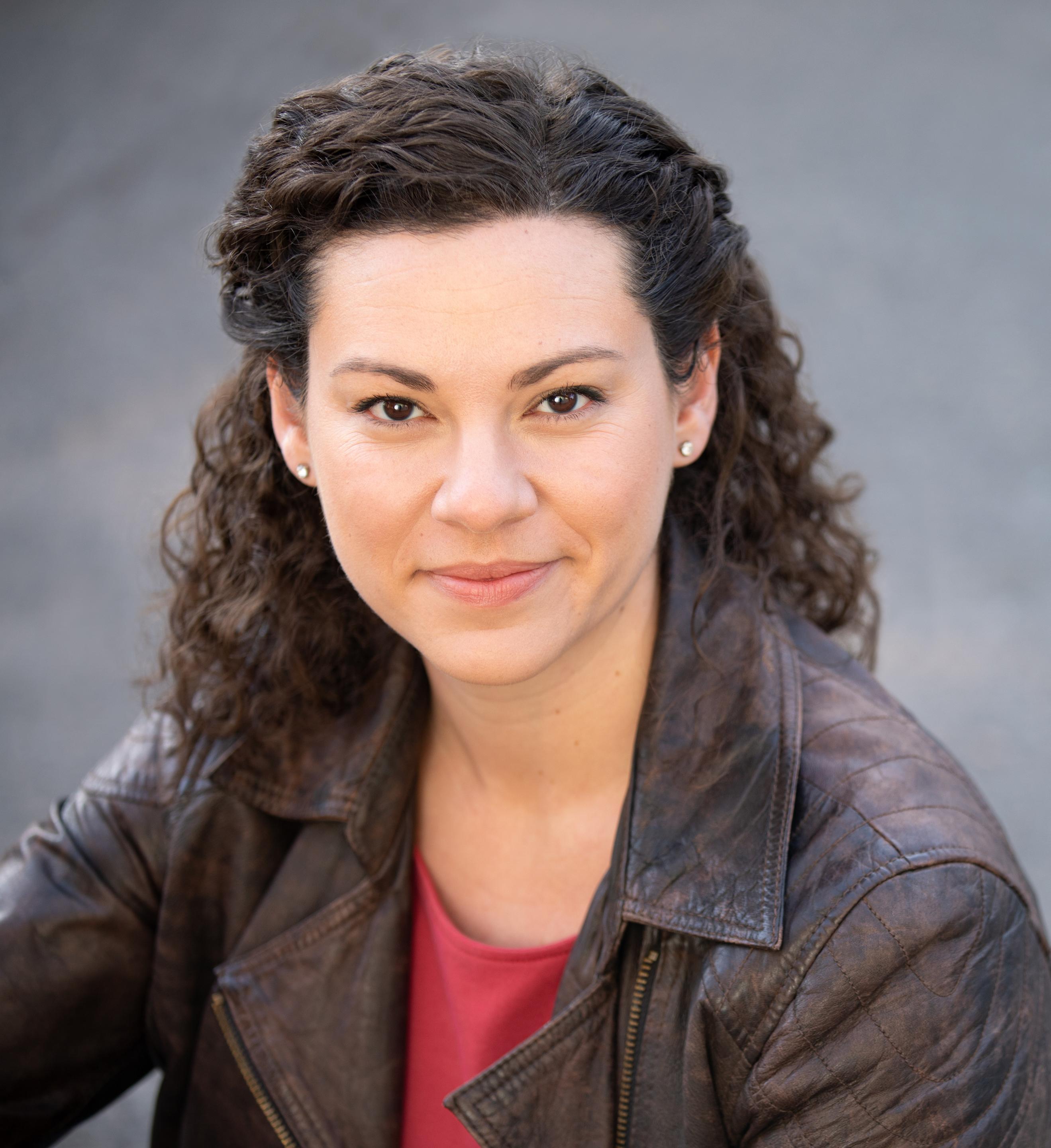 actor Becca Kravitz large photo