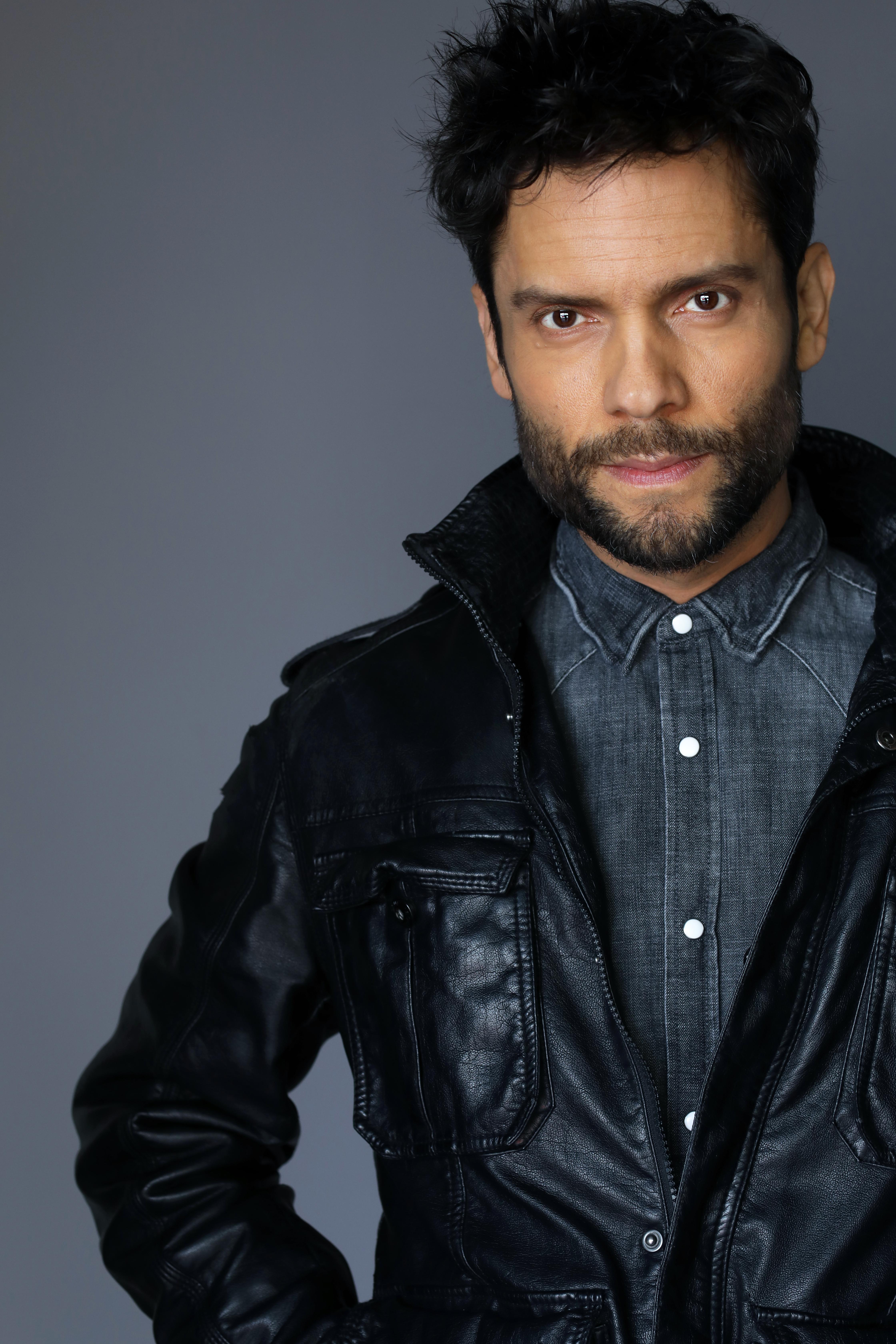 actor Erwin Galan large photo