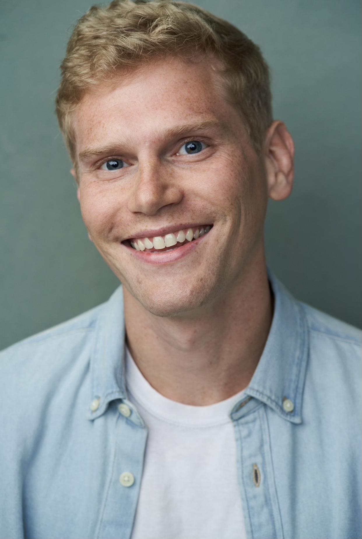 actor Brandon Stanley large photo