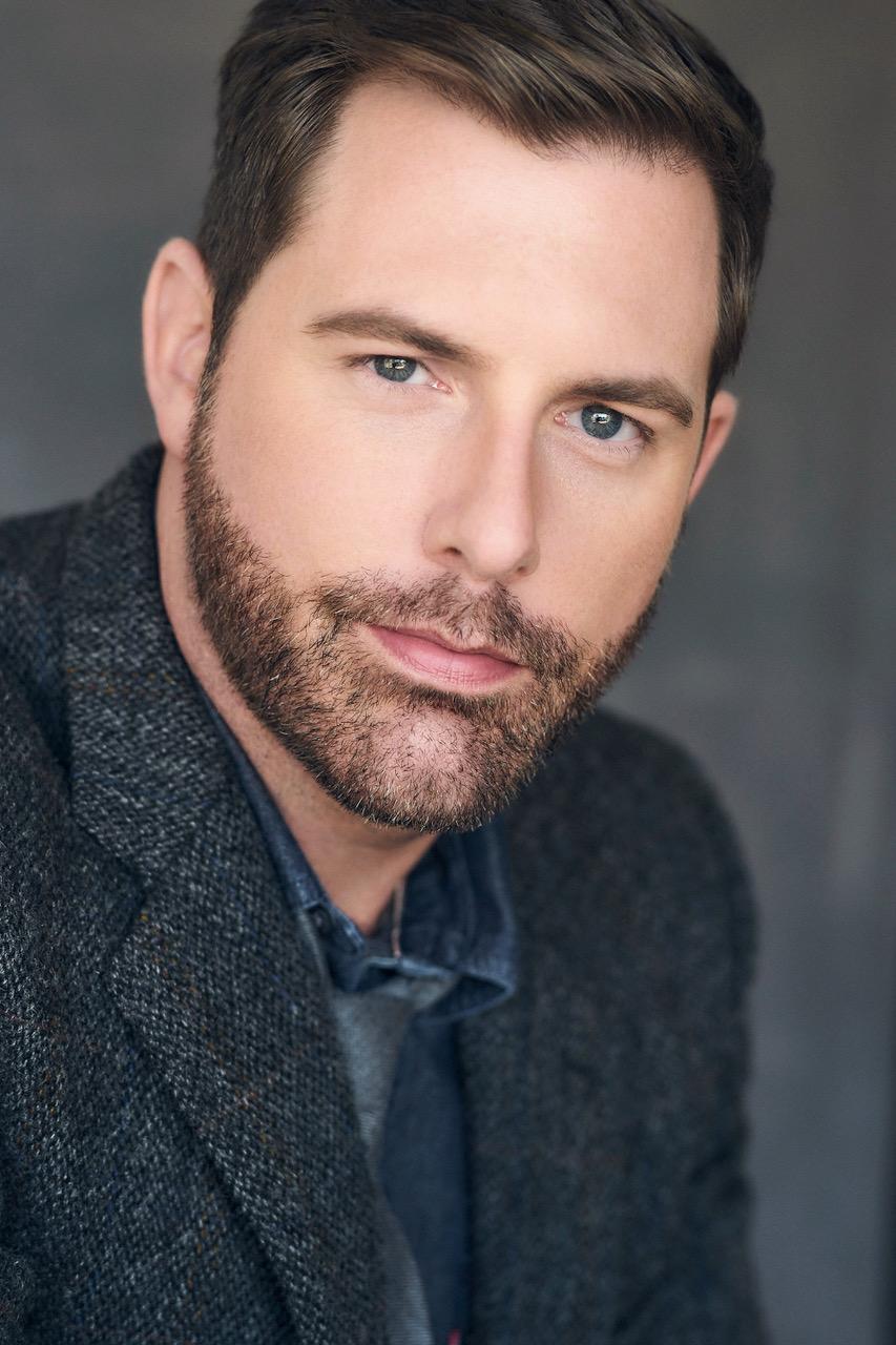 actor Michael Lomenda large photo