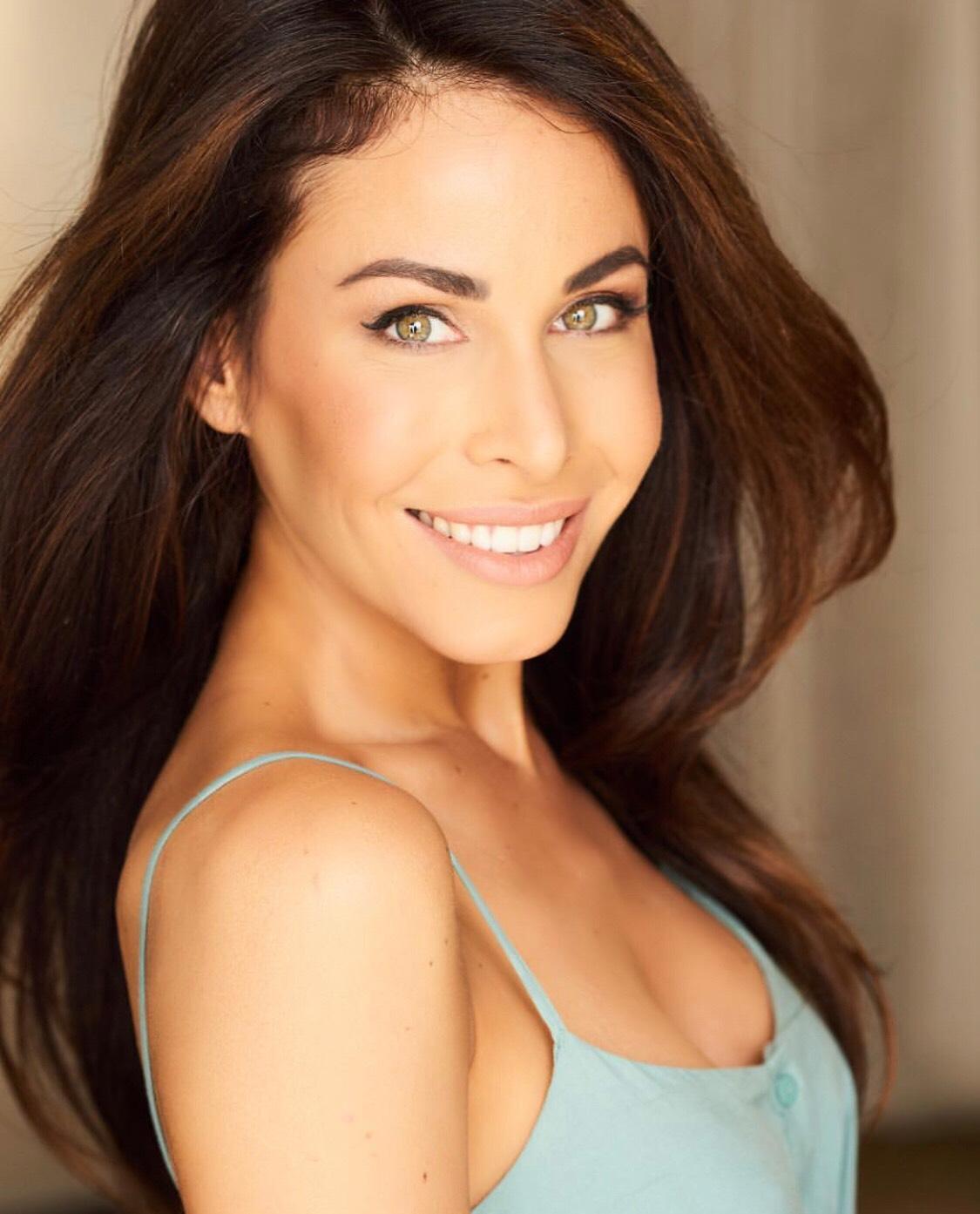 actor Alexa Niemi large photo