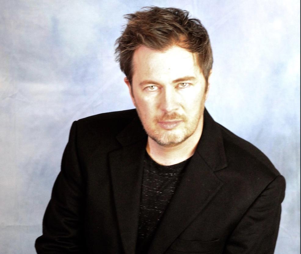 actor Josh MacDonald large photo