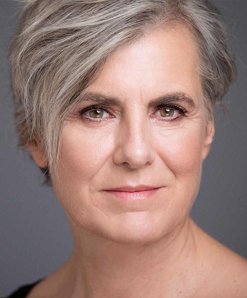 actor Ana Gracia large photo