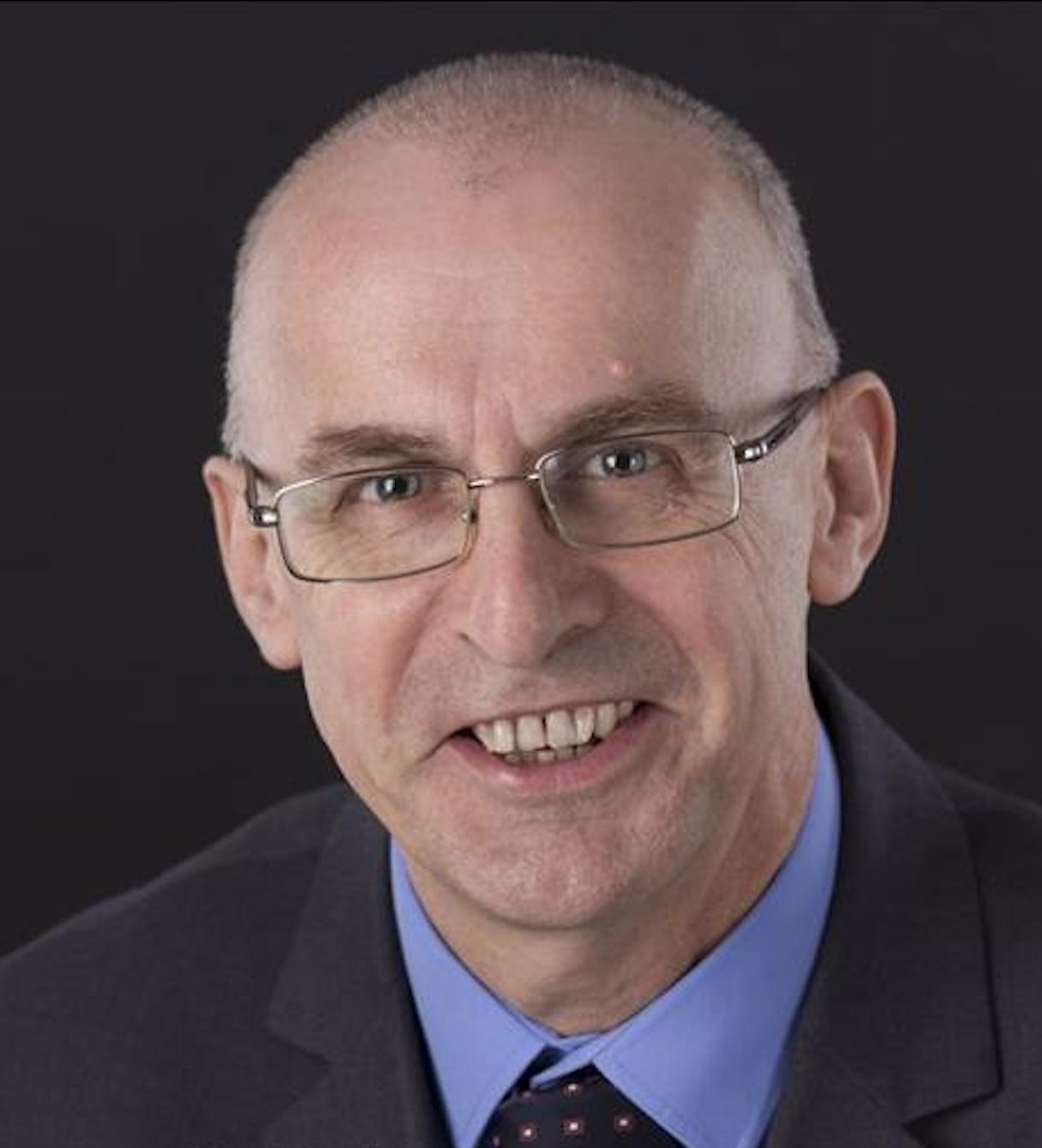 actor Lindsay Townley large photo