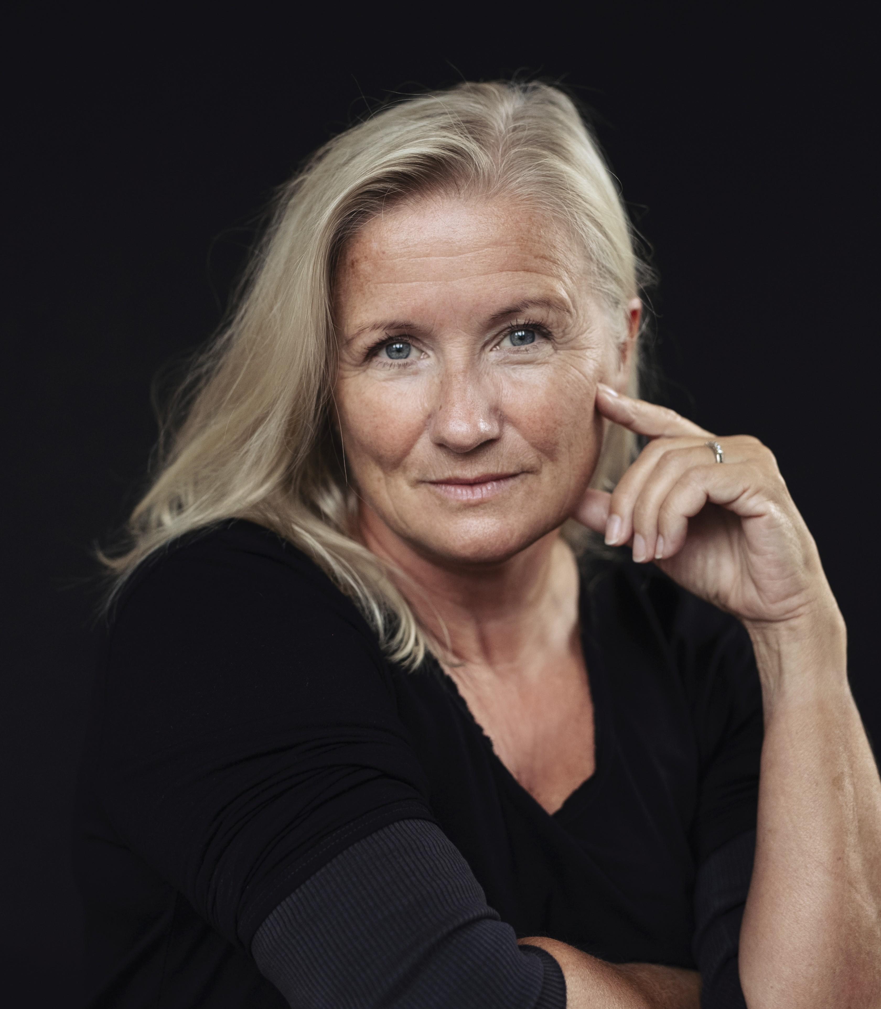 actor Hege O Enger large photo