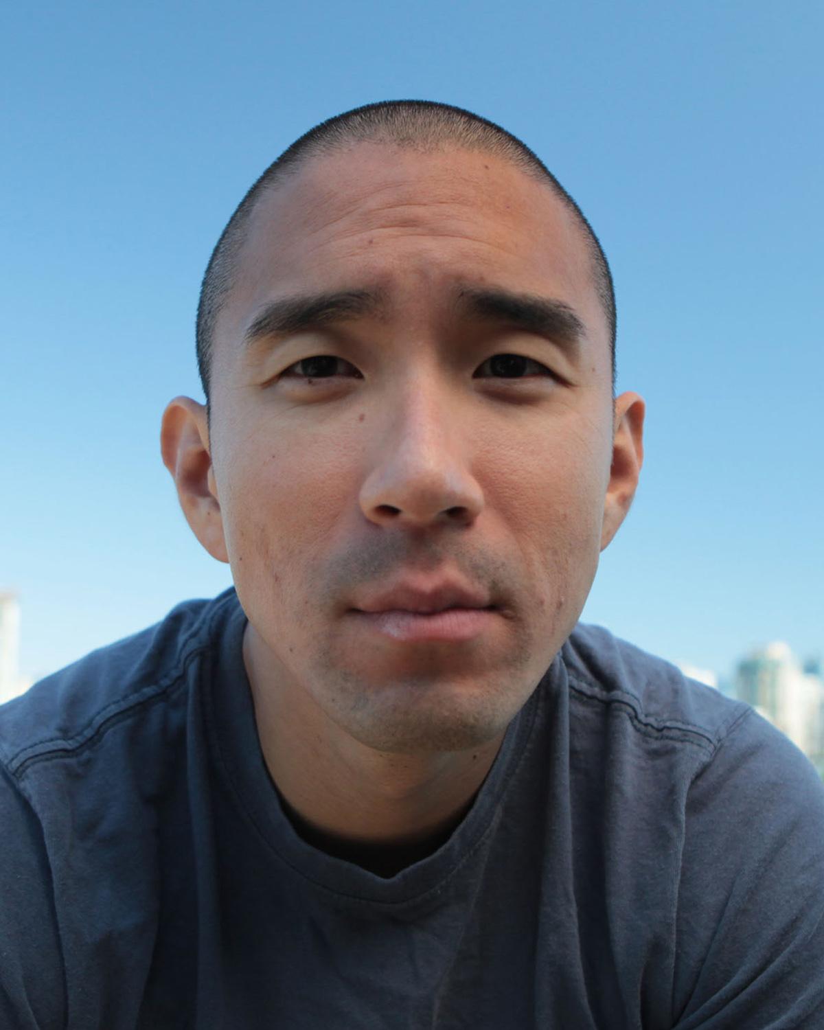 actor Derek Lee large photo