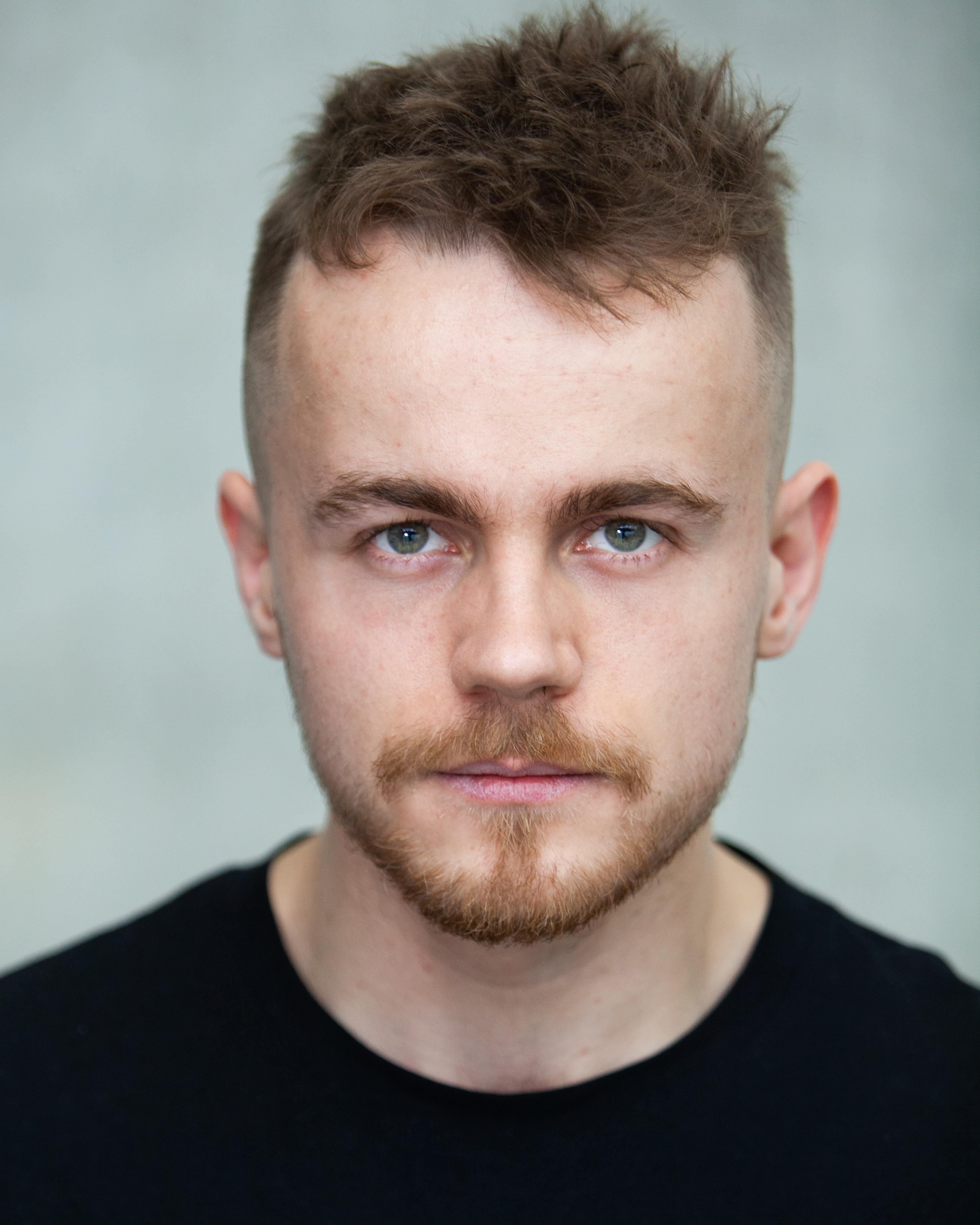 actor Mackintosh Muggleton large photo