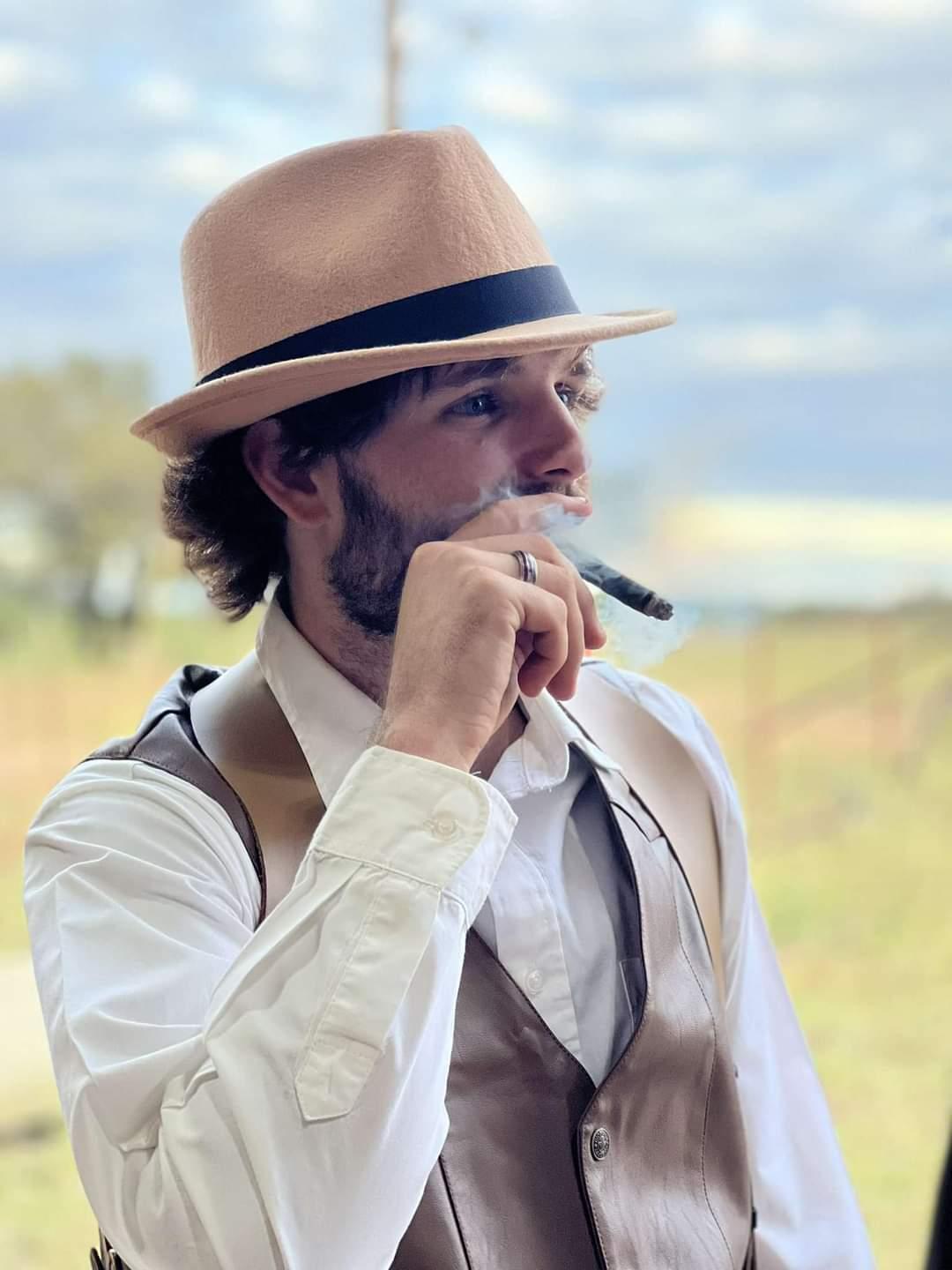 actor Brayden Whisenhunt large photo