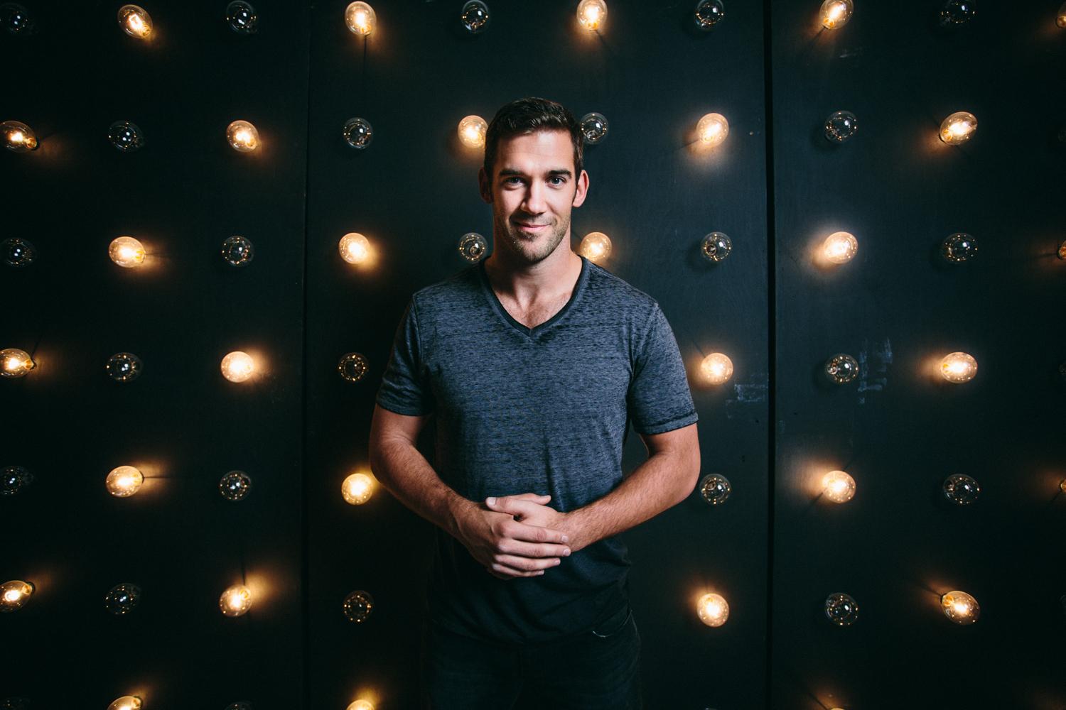 actor Lewis Howes large photo