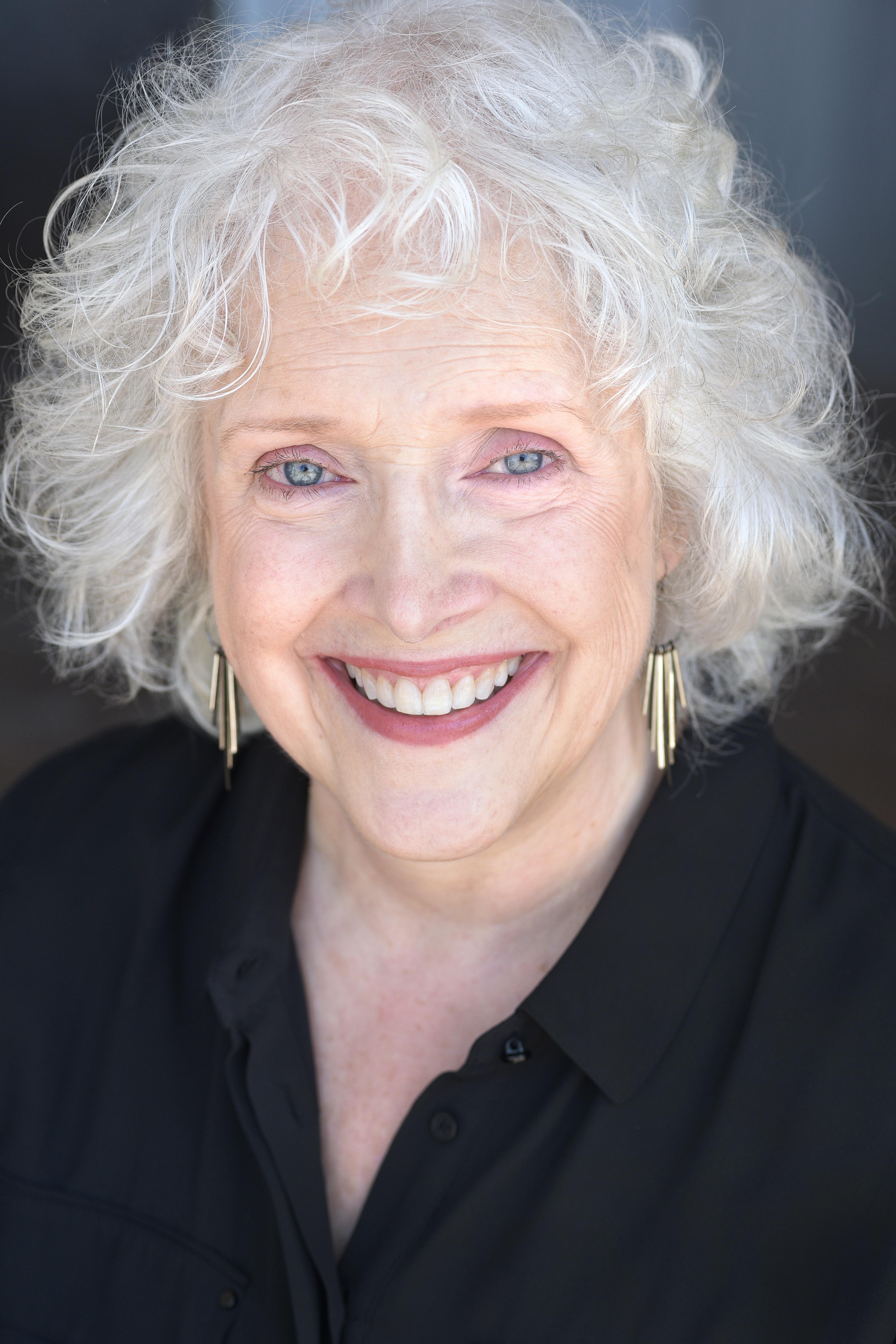 actor Lois Leftwich large photo