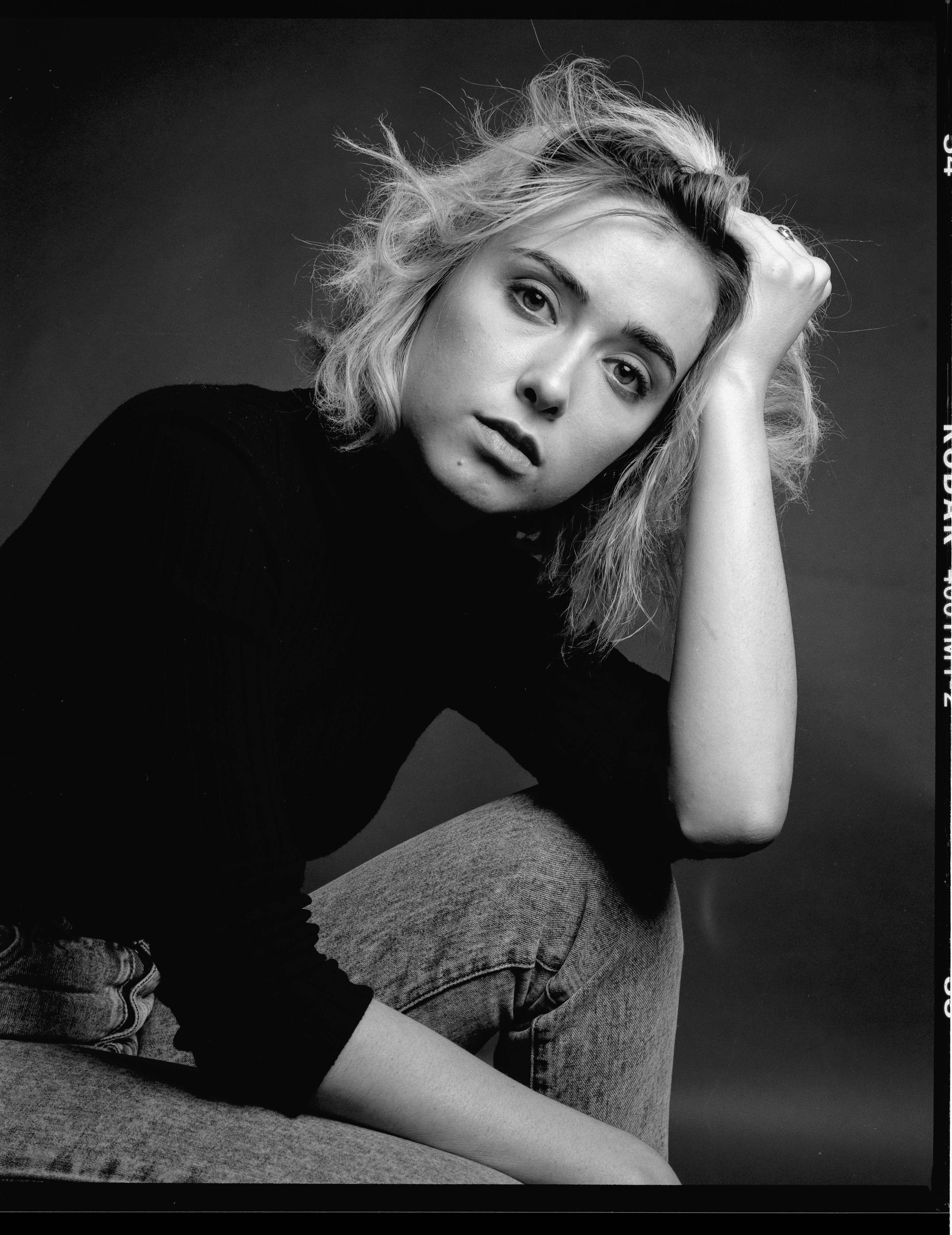 actor Chynna Walker large photo