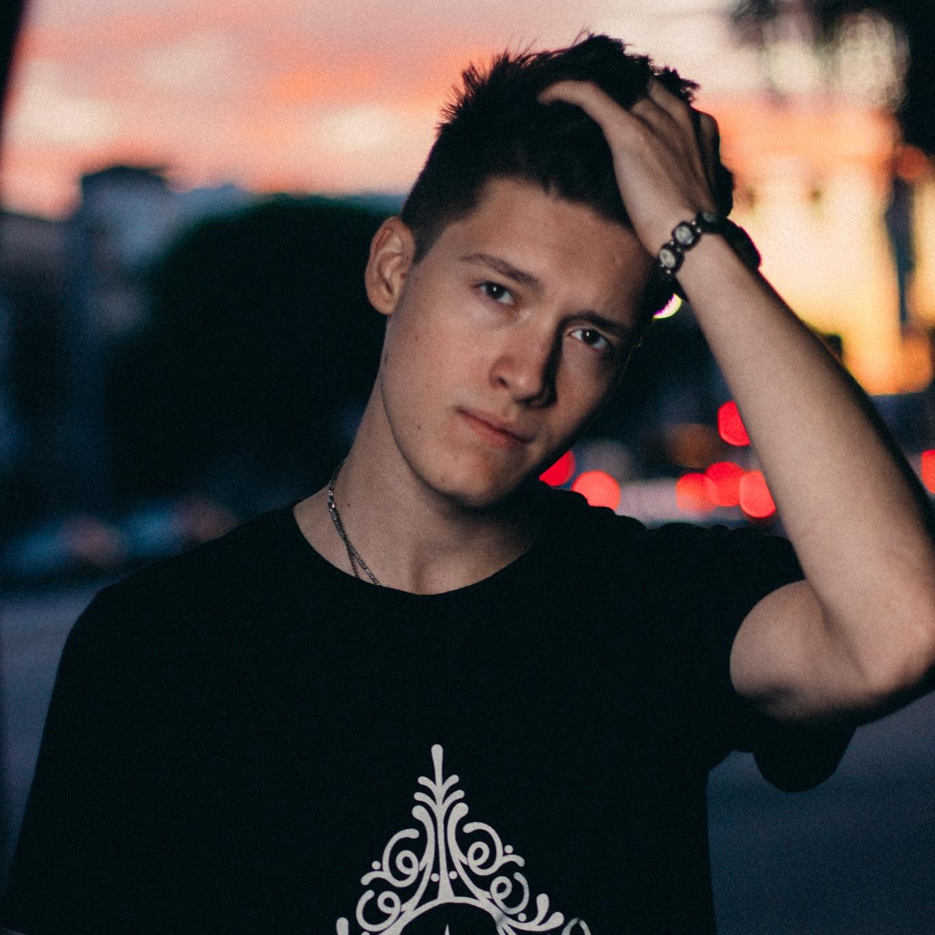 actor Blaise Serra large photo