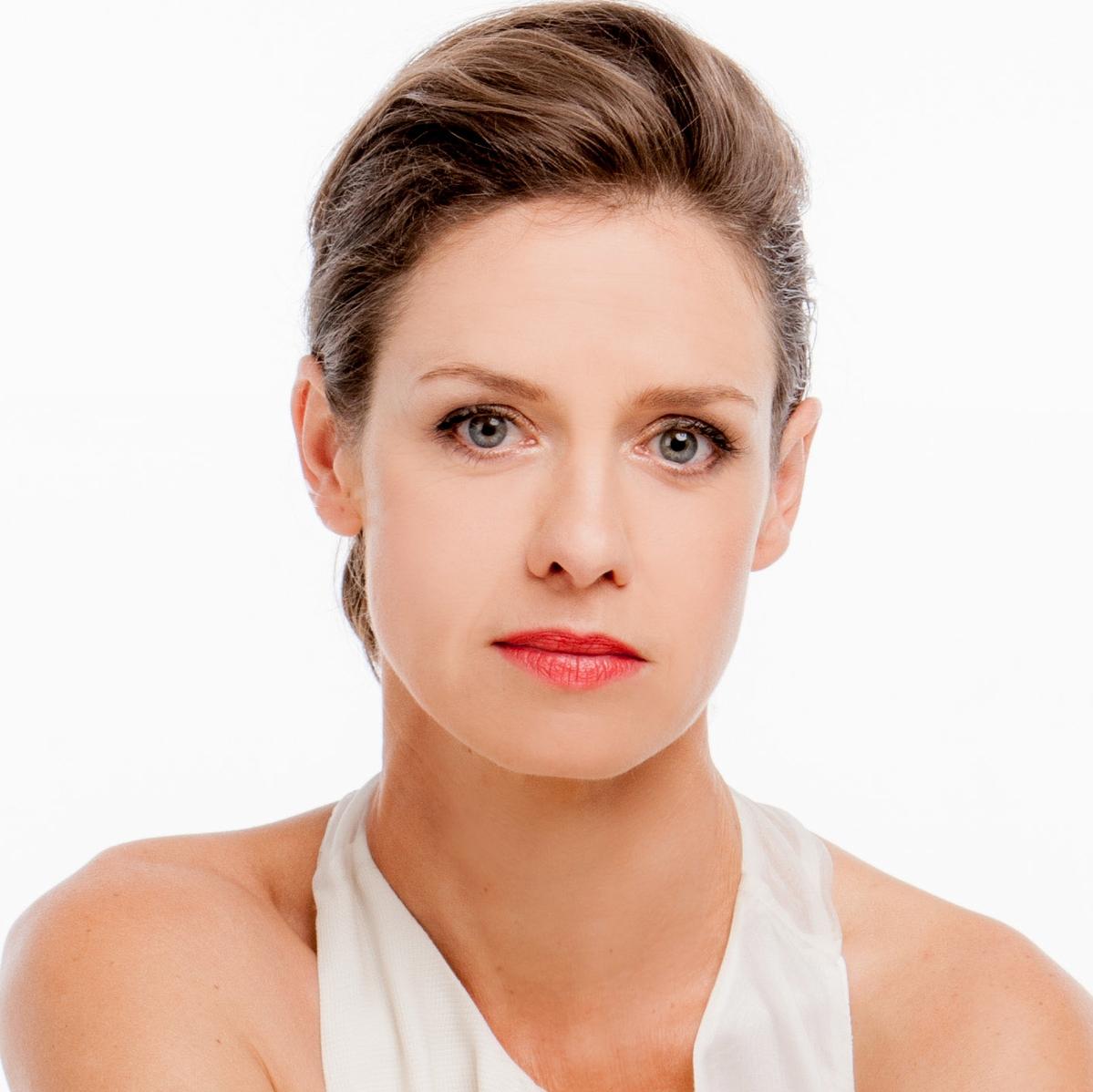 actor Kate Atkinson large photo