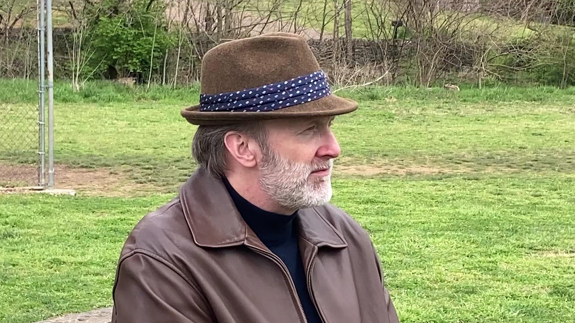 actor Glenn Cartwright large photo