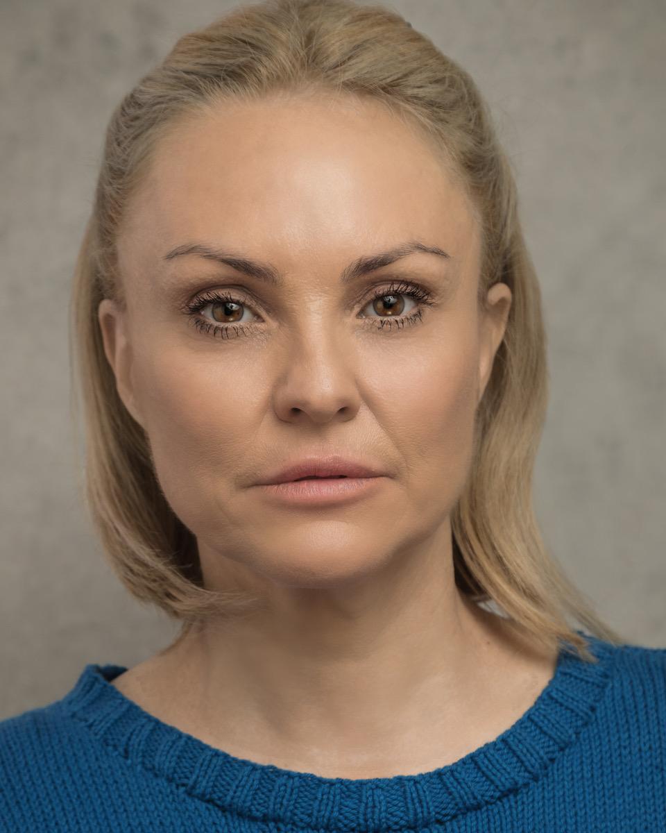 actor Sarina Taylor large photo