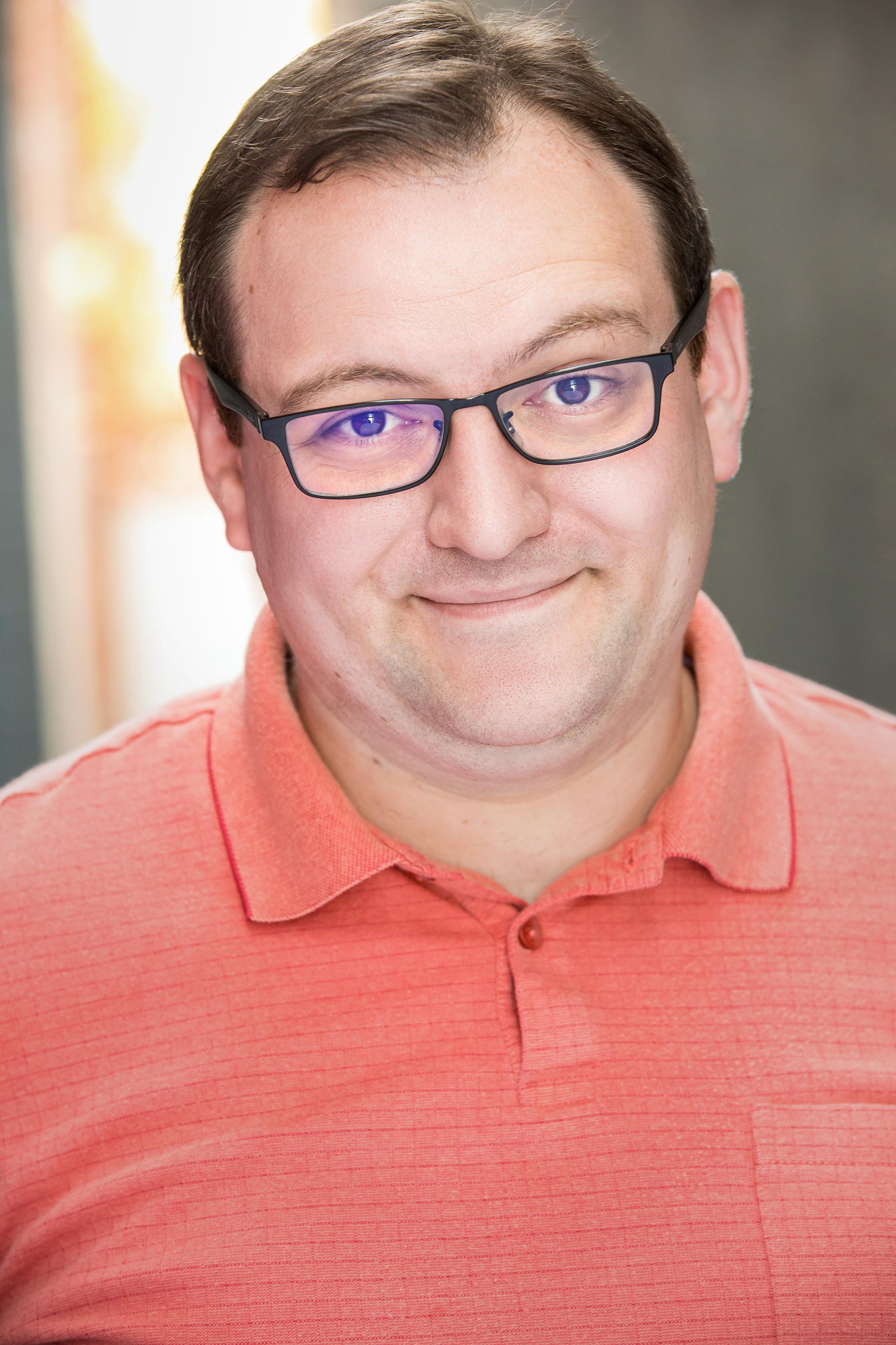 actor Ray Carsillo large photo