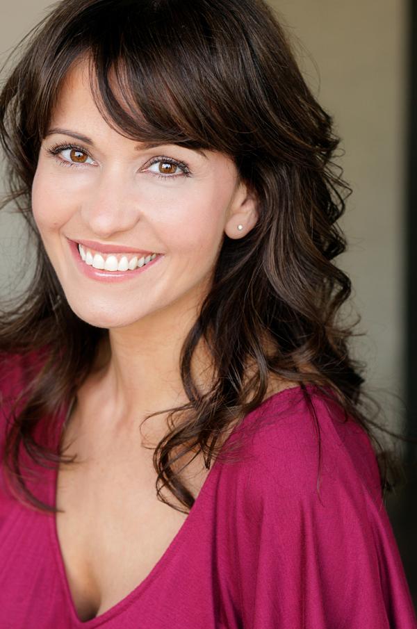 actor Jana Mitsoula large photo