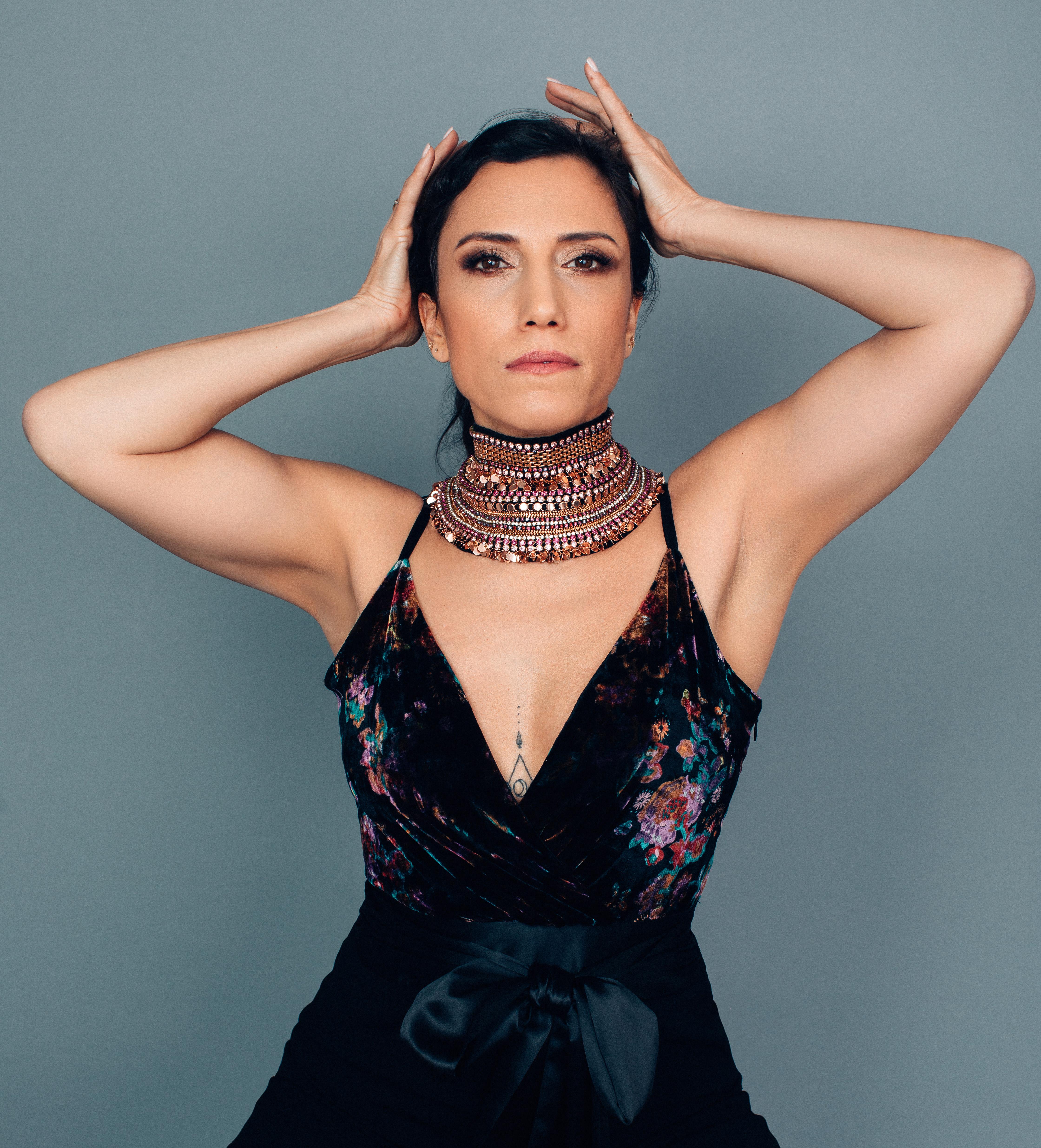 actor Kadia Saraf large photo