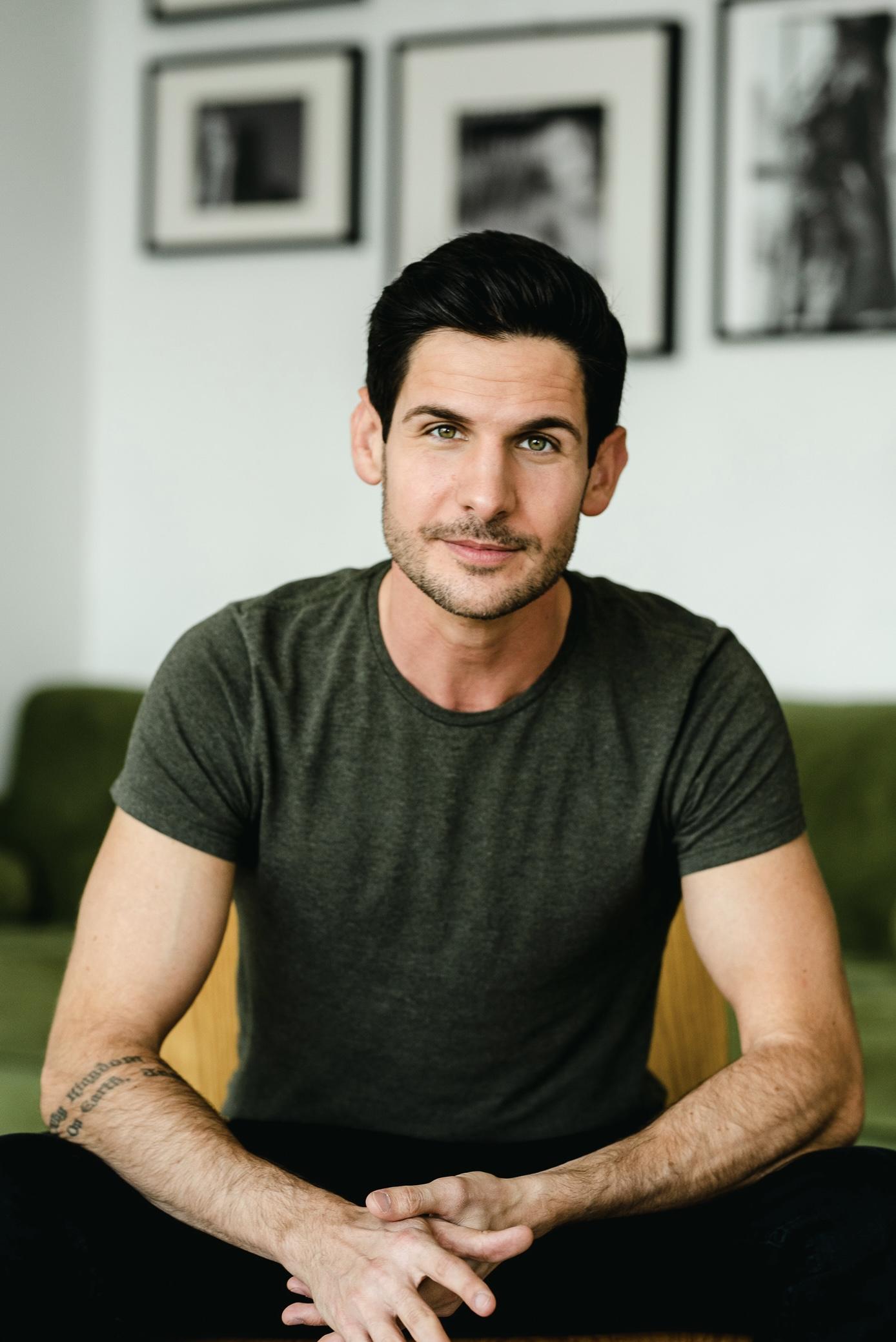 actor Philip Orazio large photo