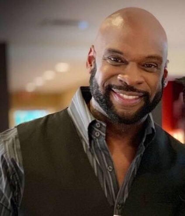 actor Bishop Stevens large photo