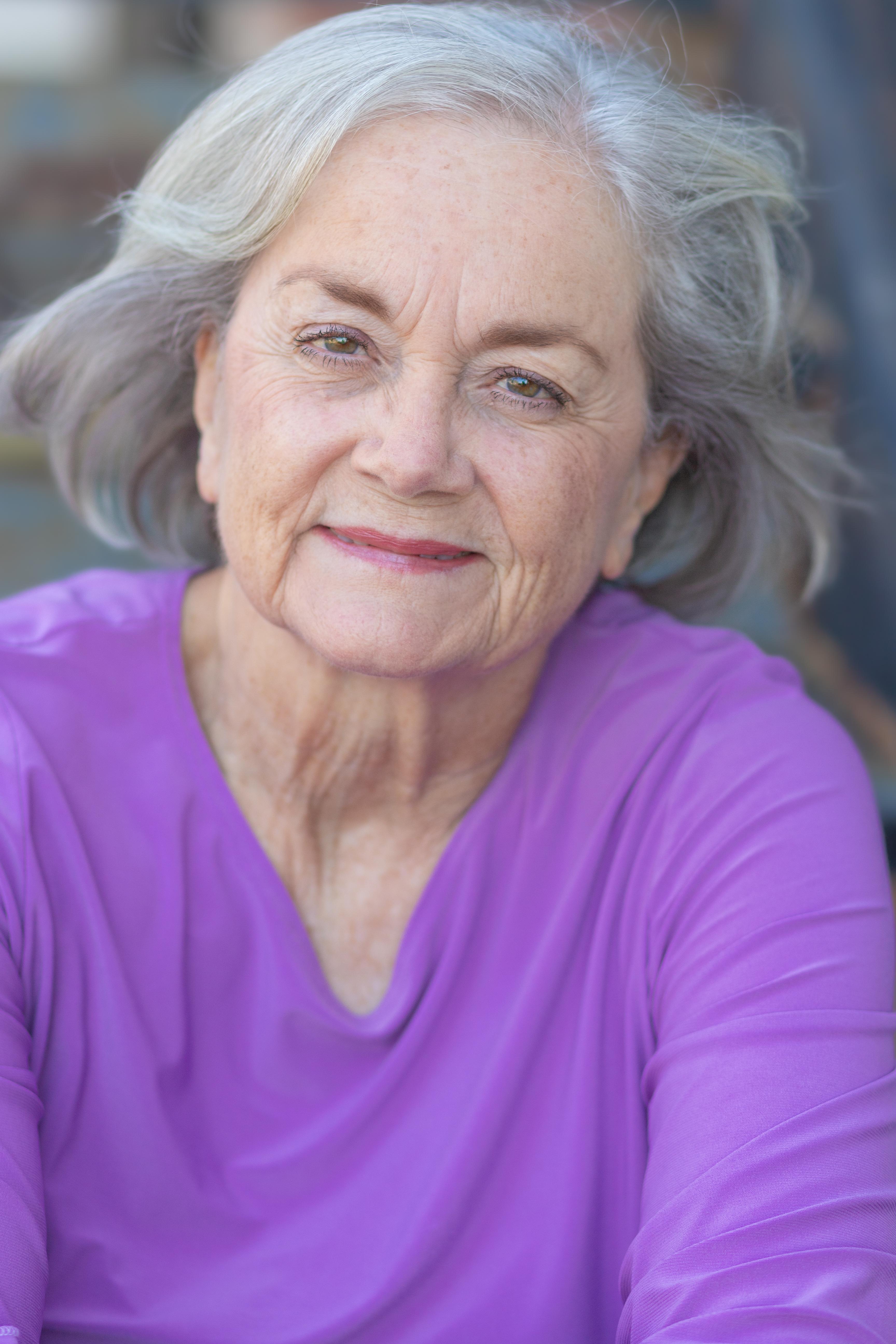 actor Debbi Tucker large photo