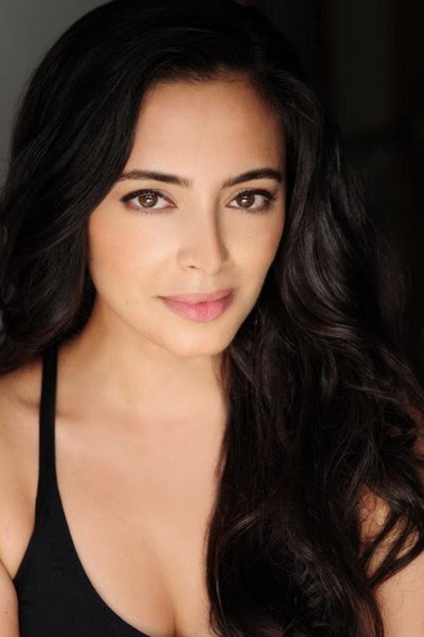 actor Briana Marin large photo