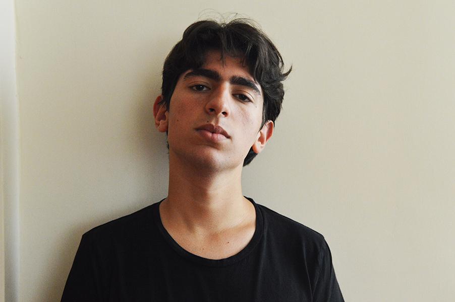 actor Adam Gabay large photo