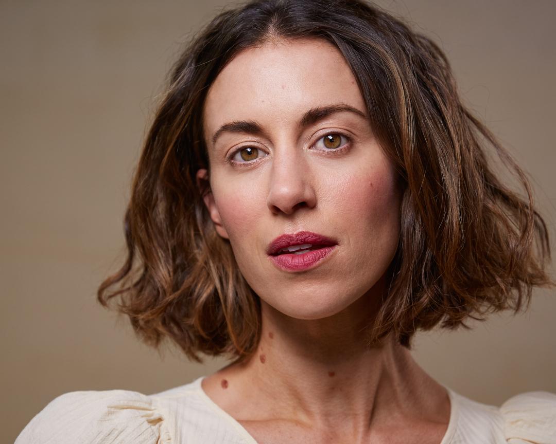 actor Carly Christopher large photo