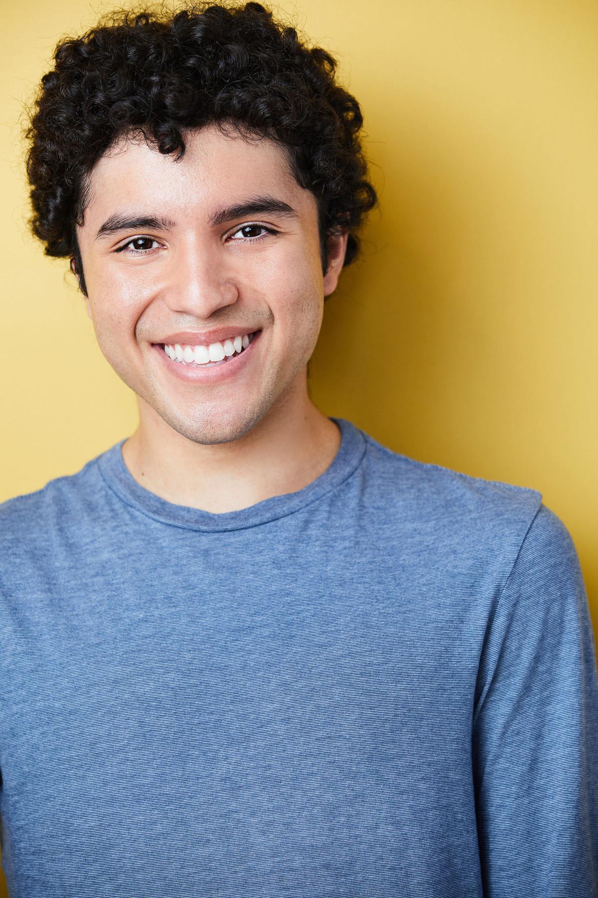 actor Adam Leiva large photo