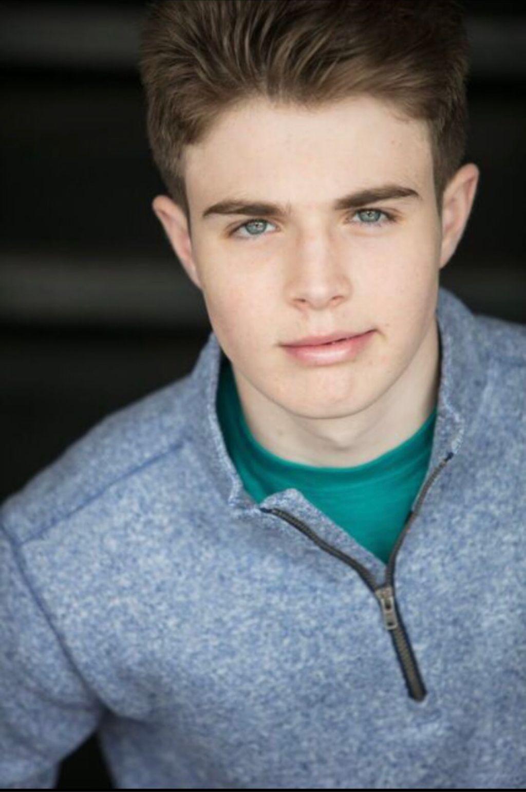 actor Braden Fitzgerald large photo