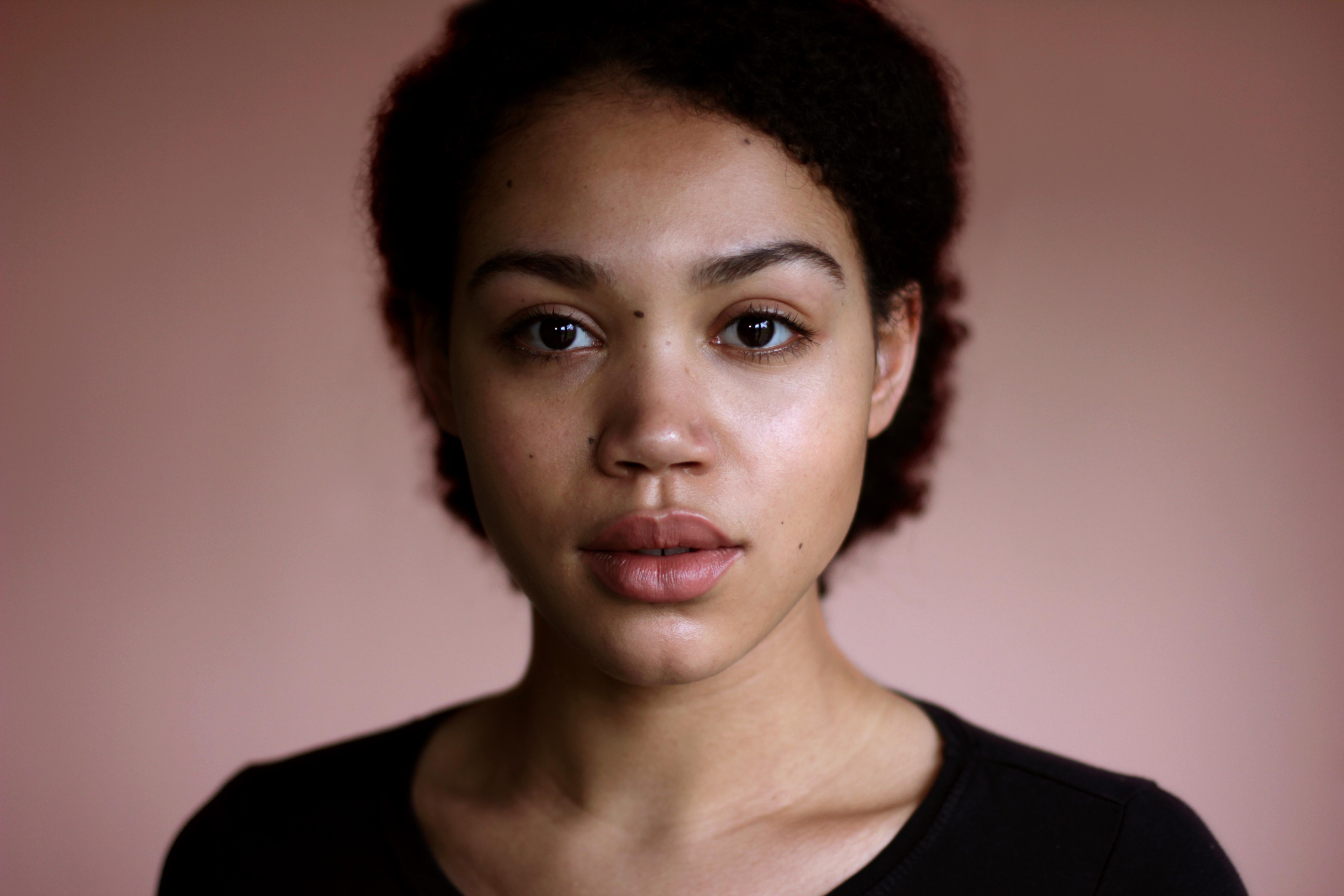 actor Ruby Barker large photo