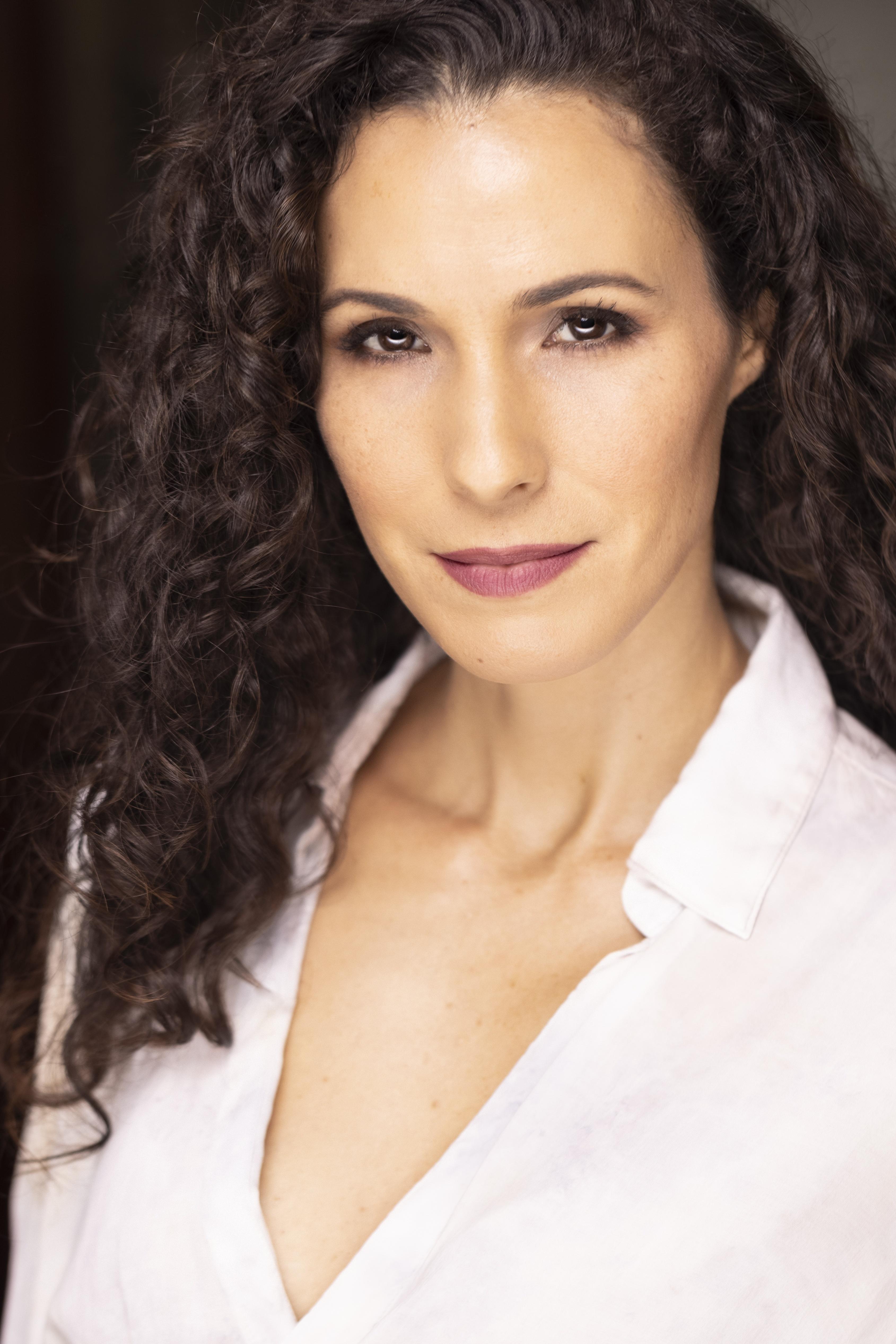 actor Keikilani Grune large photo