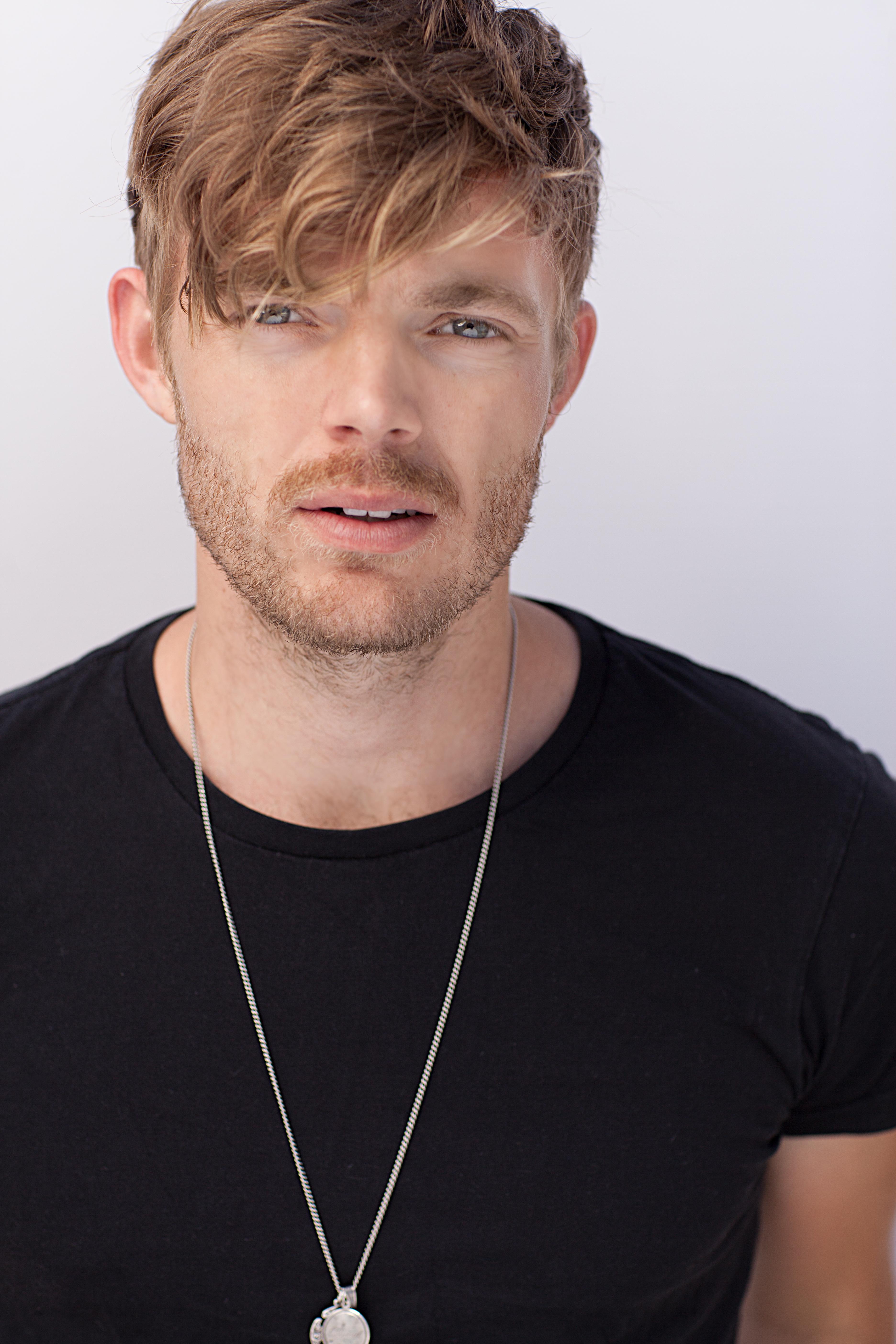 actor David Jones-Roberts large photo