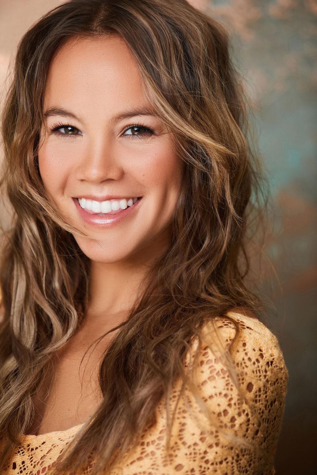 actor Elizabeth Judd large photo