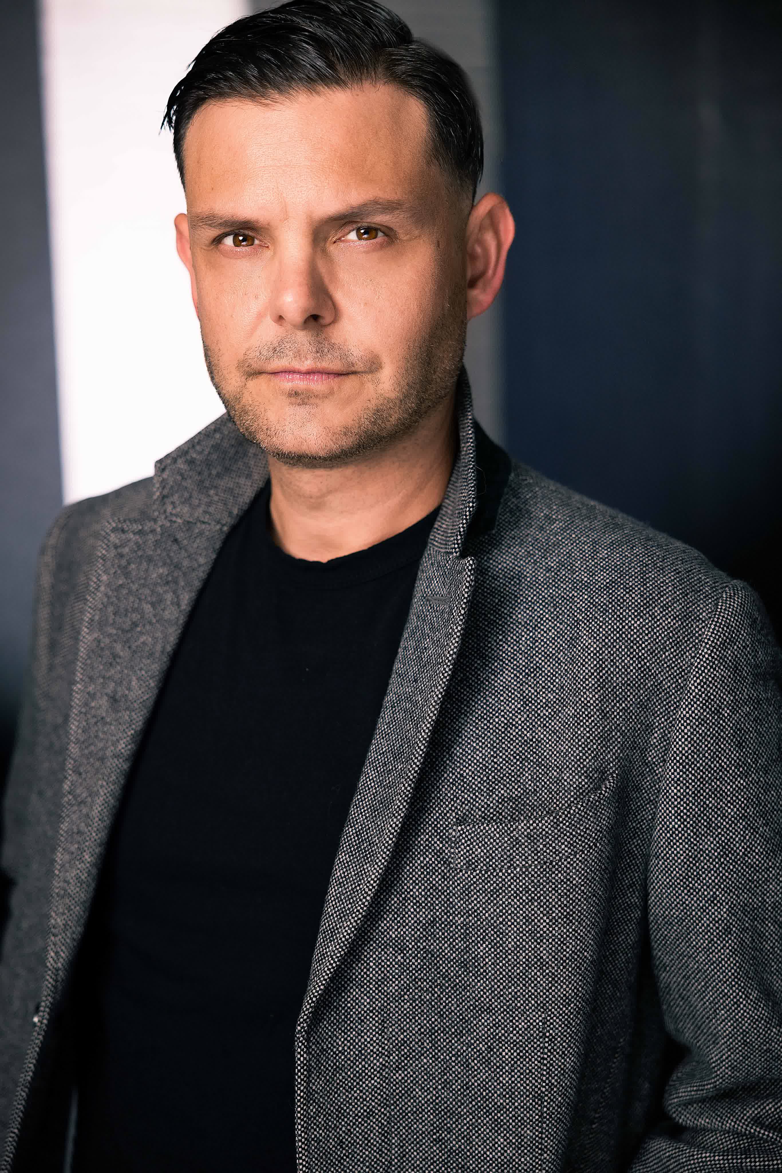 actor Hamish Sturgeon large photo