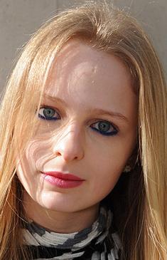 actor Sophie-Anna Brough large photo