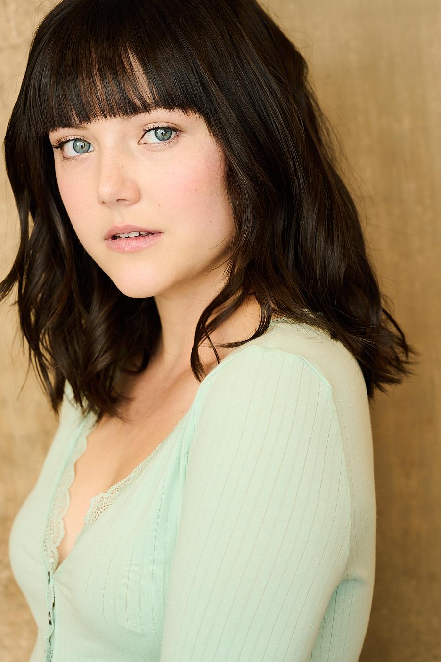 actor Sydney Endicott large photo