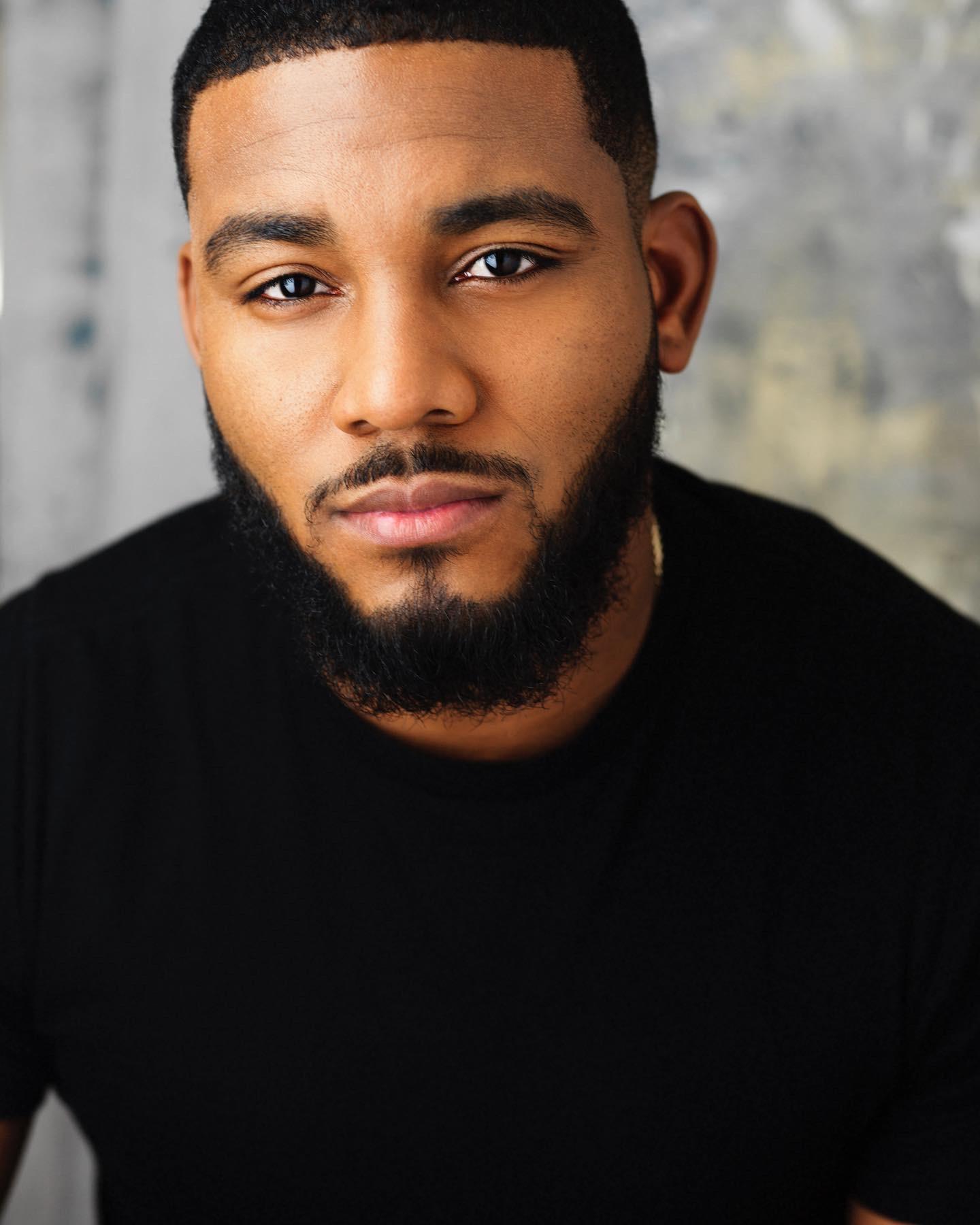 actor Taylen Washington large photo