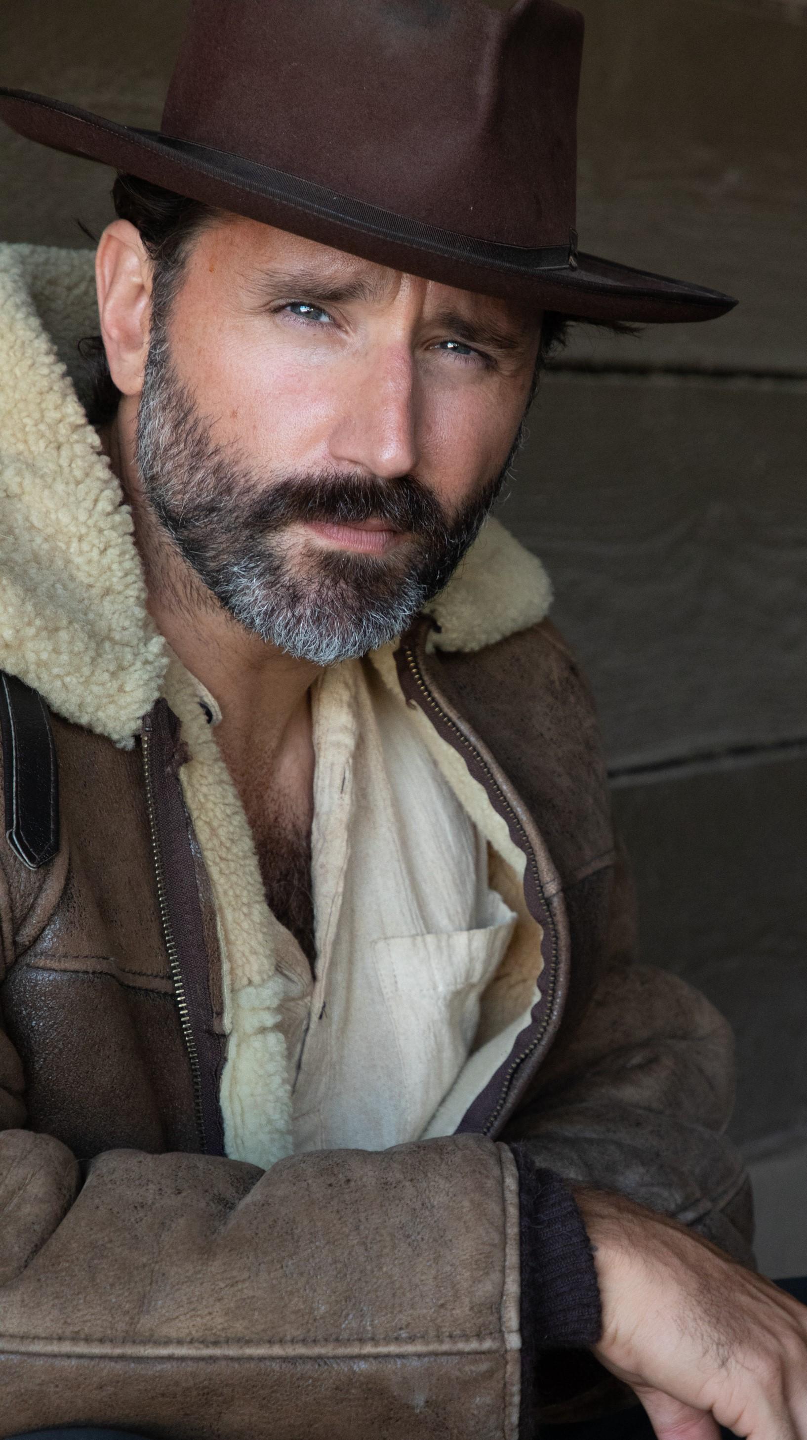 actor Garrett Marchbank large photo