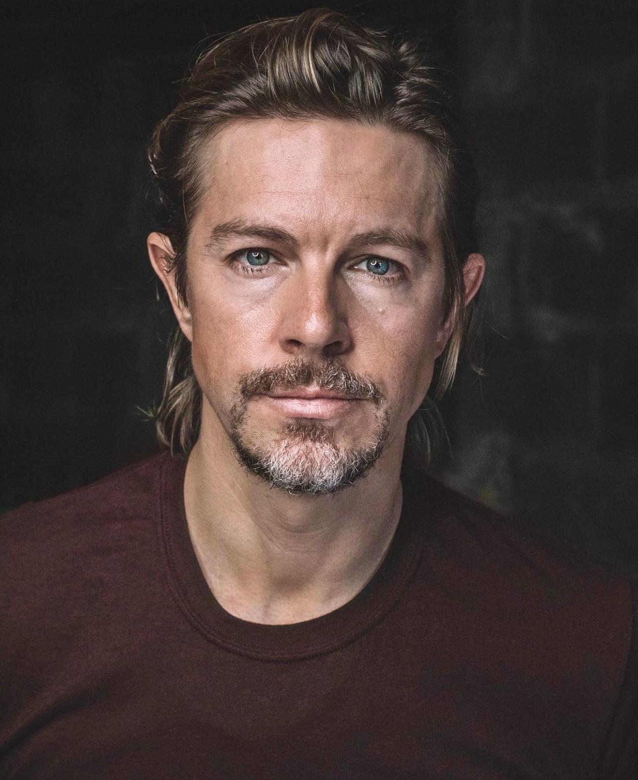 actor Nick McCallum large photo