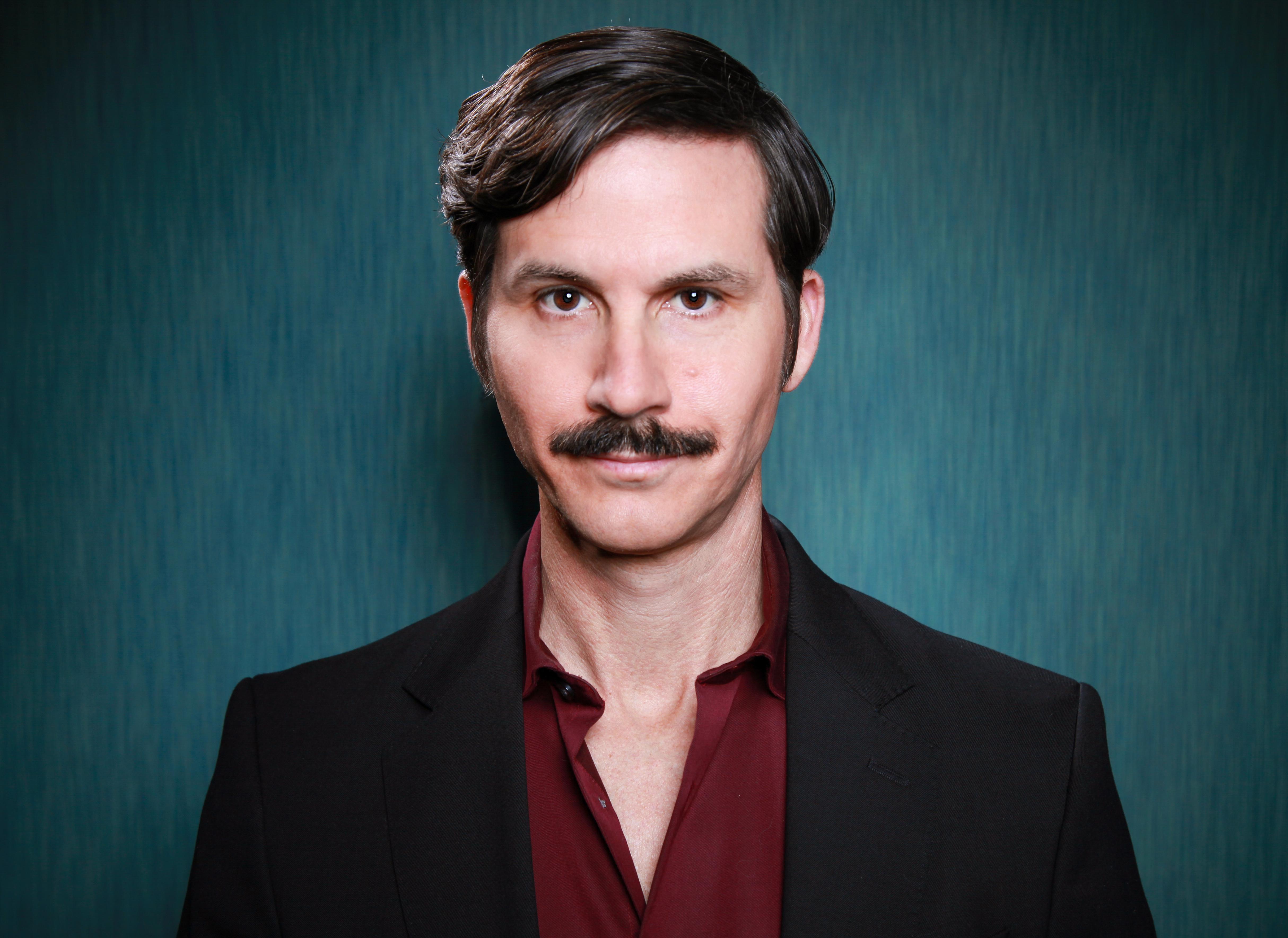 actor Thomas R. Martin large photo