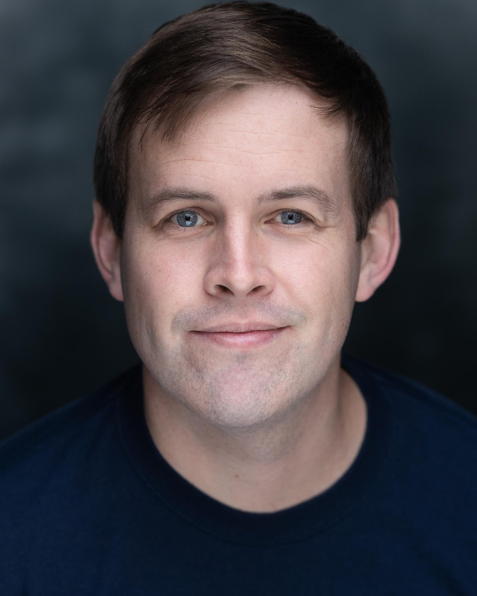 actor Daniel Smales large photo