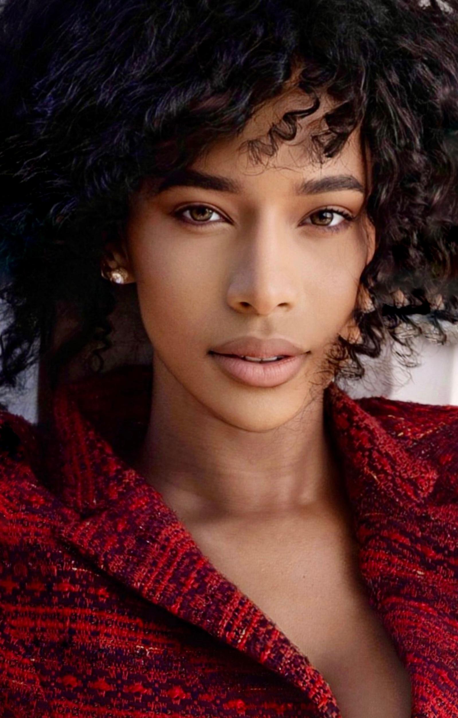 actor Camille Chase large photo