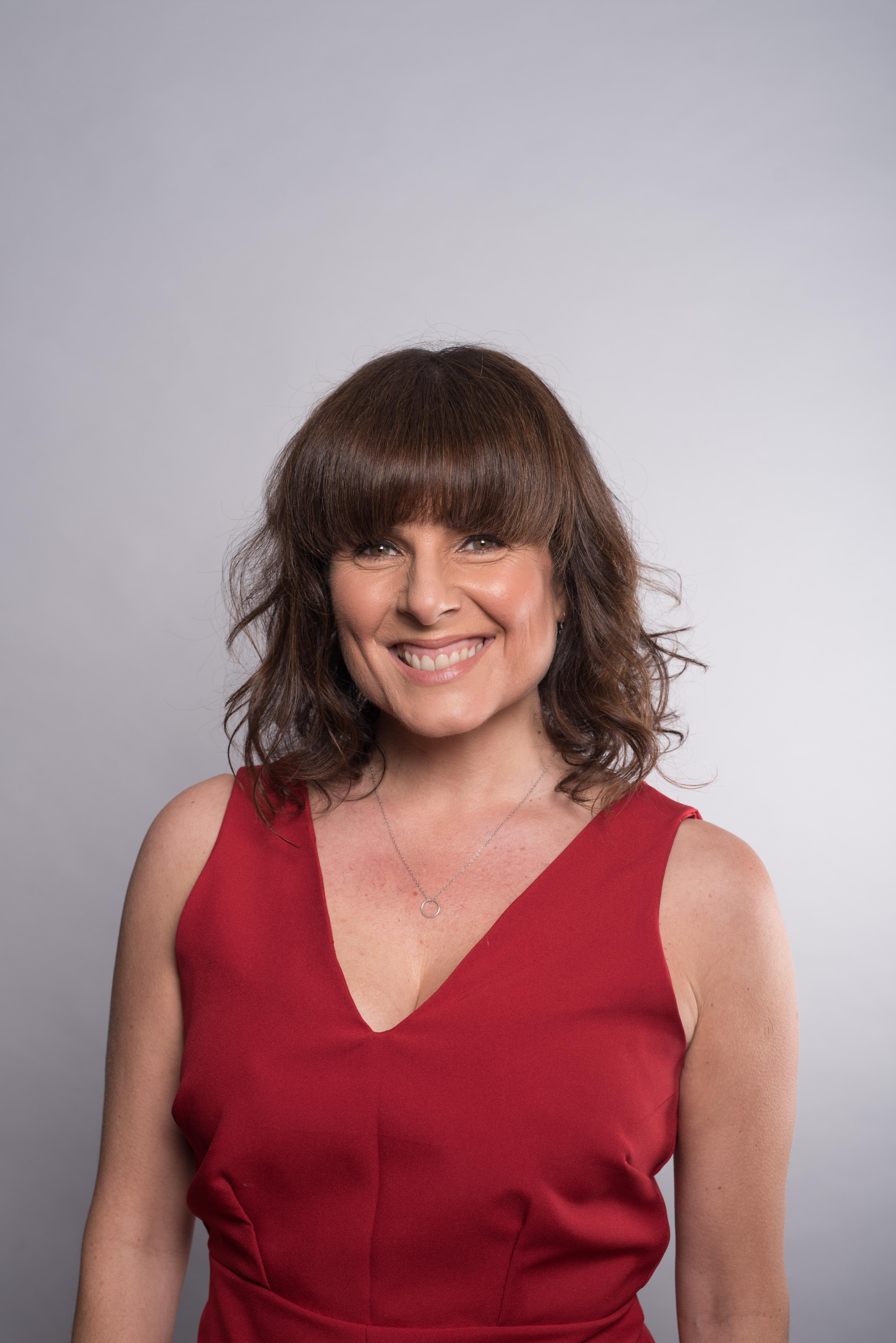 actor Tara Flynn large photo