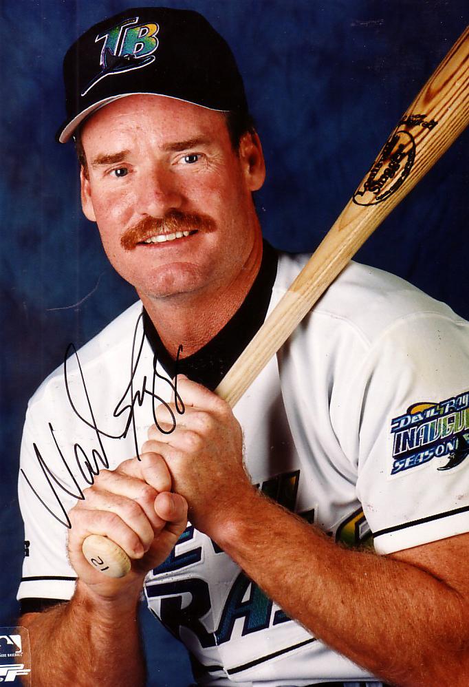 actor Wade Boggs large photo
