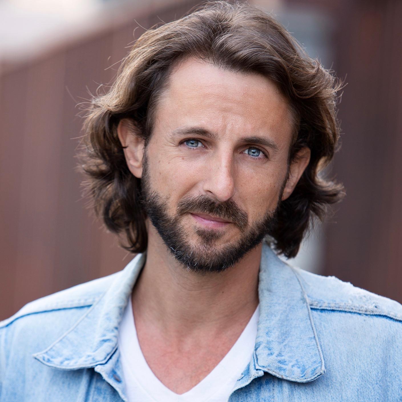 actor Vincent Cusimano large photo