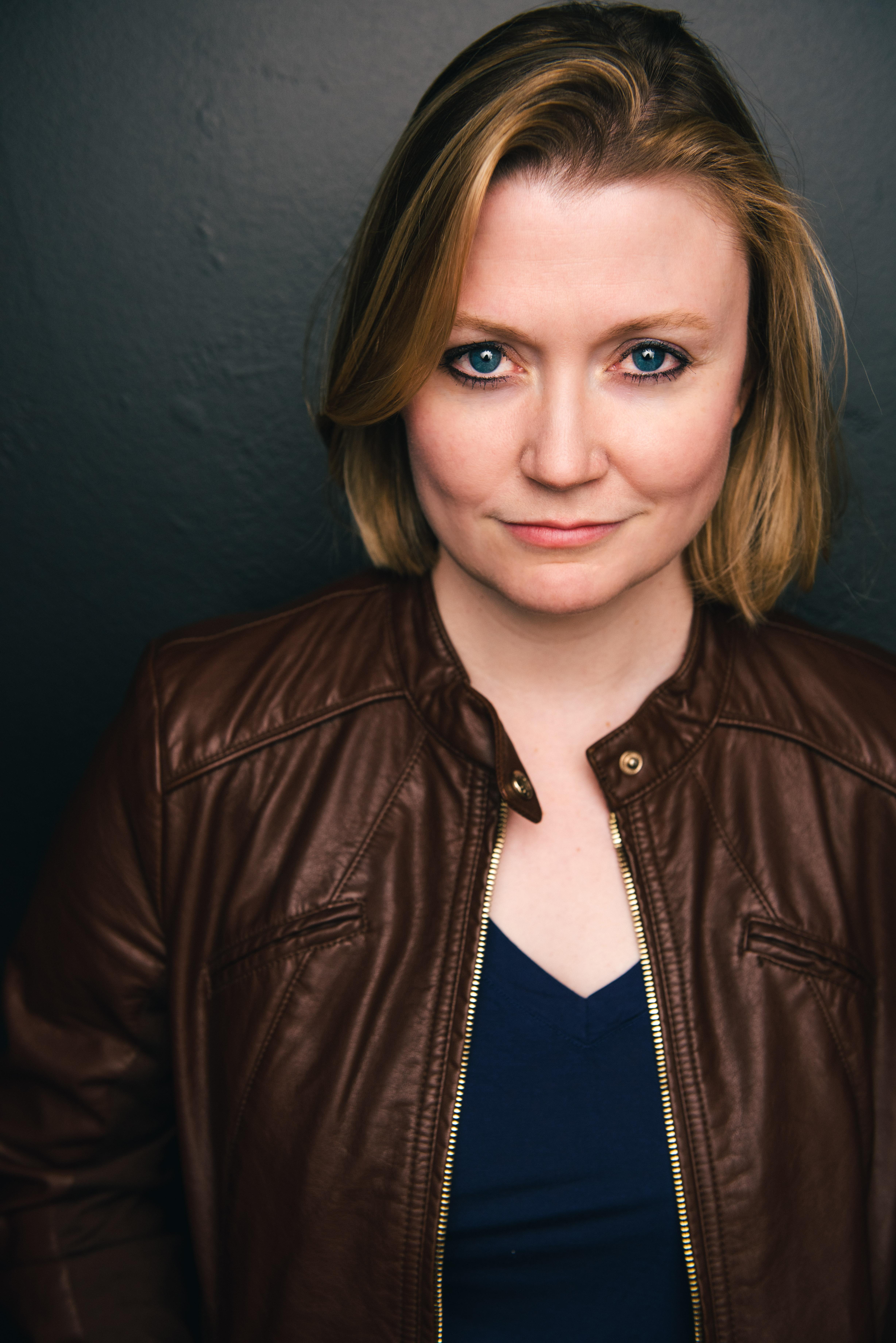 actor Jenn Chandler large photo