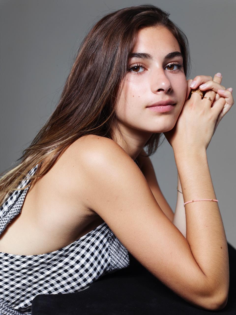 actor Francesca Keller large photo