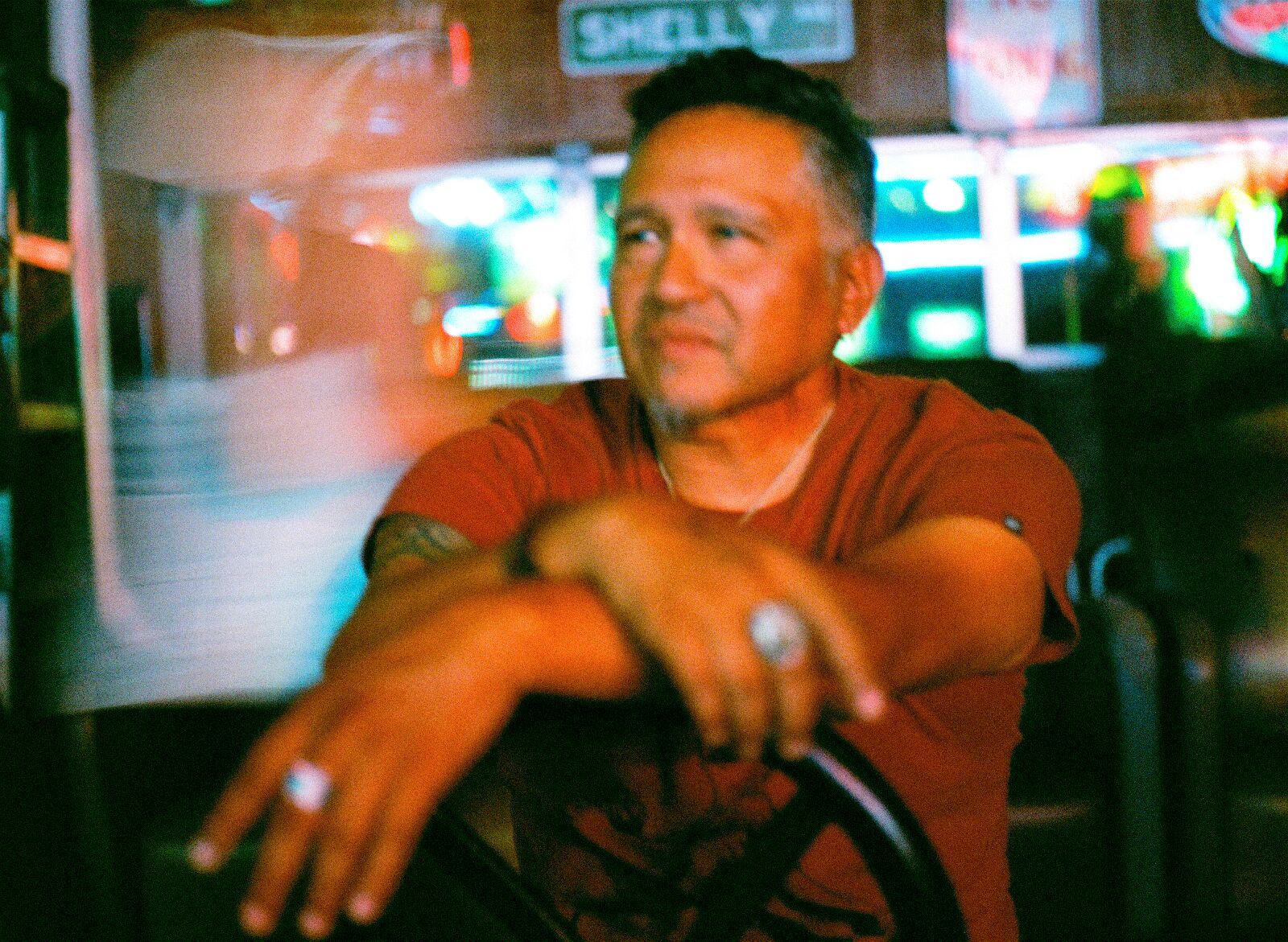 actor Tony Ruiz large photo