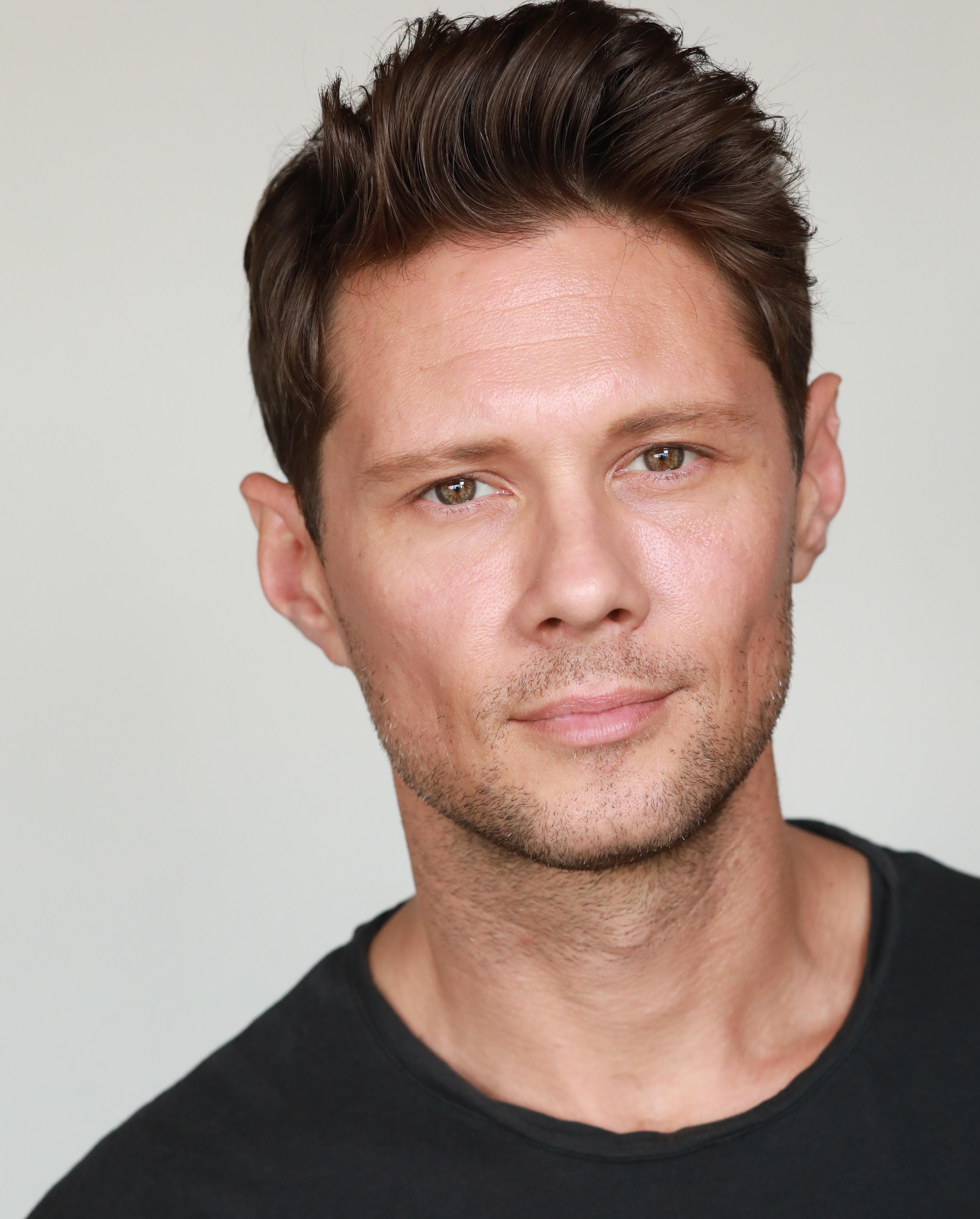 actor Kavan Reece large photo